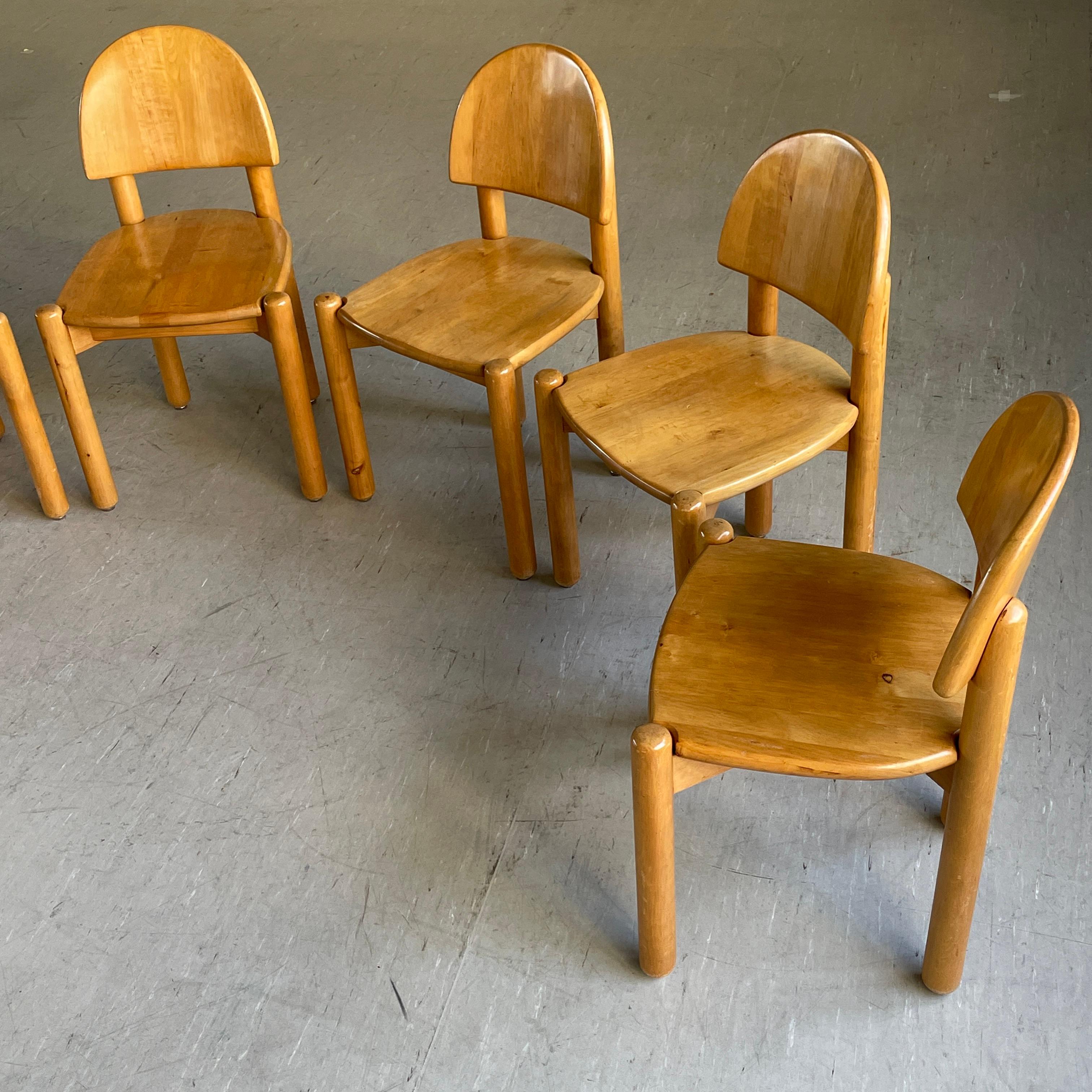 Set of 6 1970's Rainer Daumiller solid beechwood dining chairs, Denmark im Angebot 7