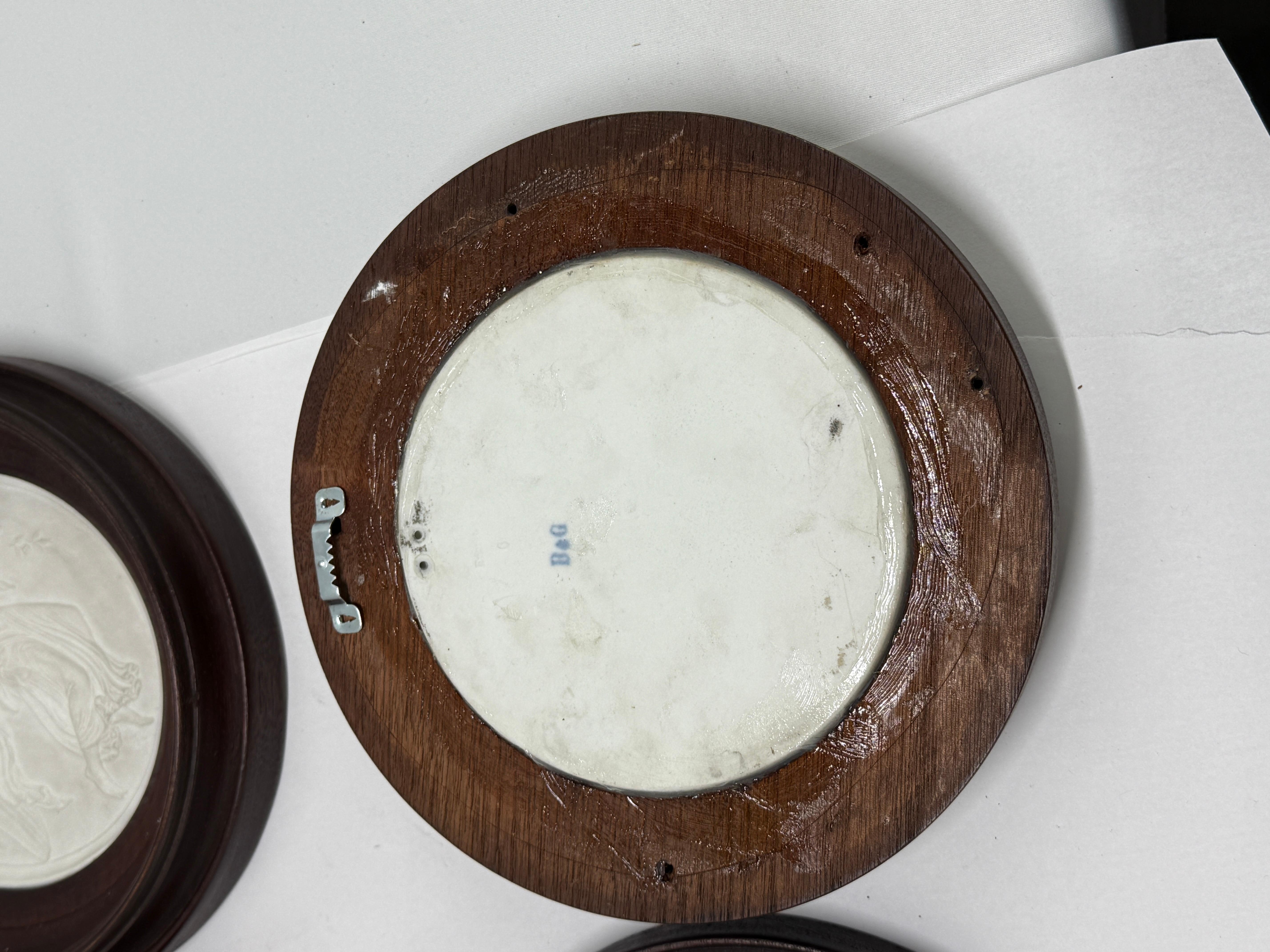6er-Set, Allegorische Porzellanplaketten aus Biskuit des 19. Jahrhunderts von Bing & Grøndahl im Angebot 3