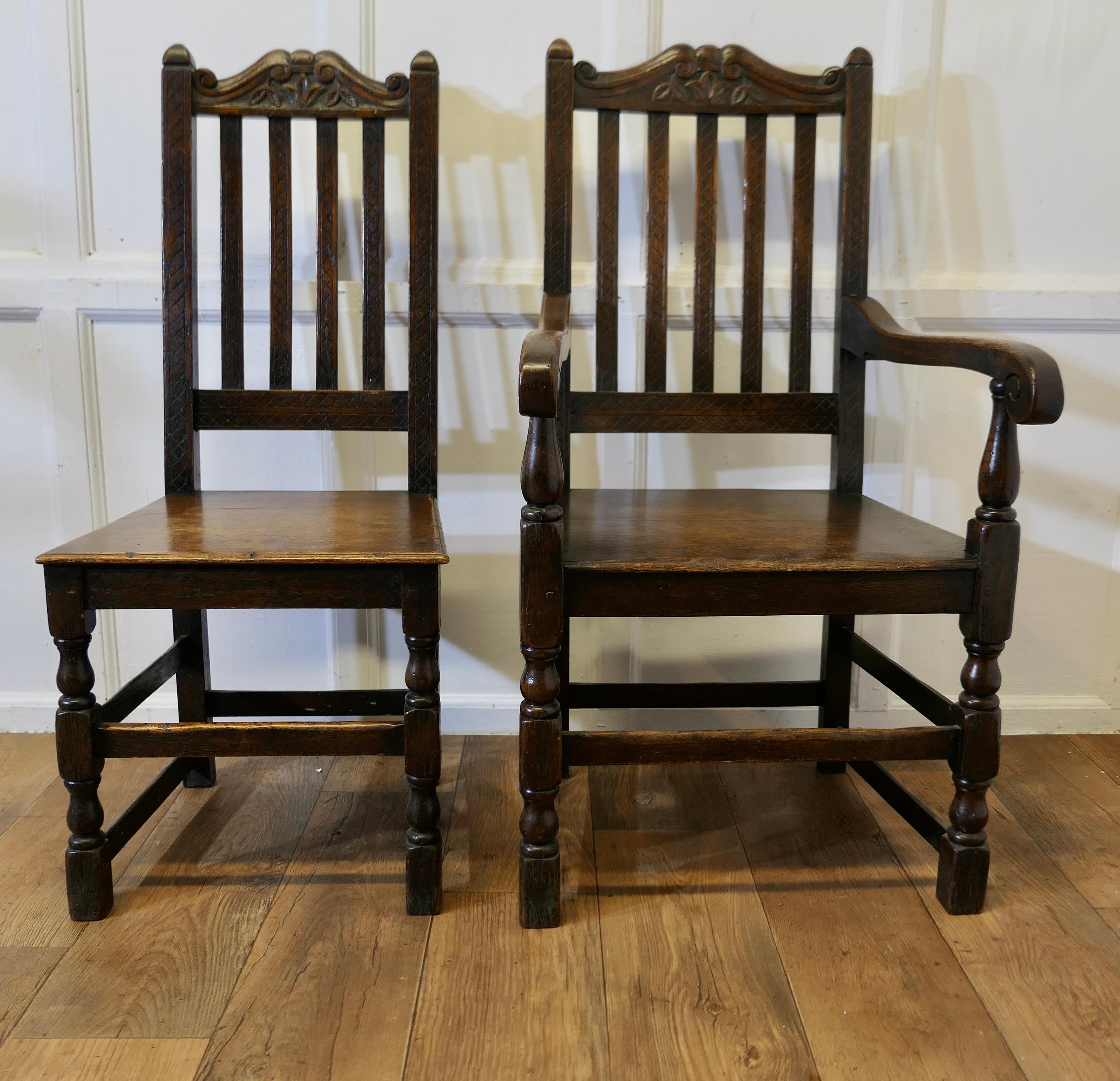 Chêne Ensemble de 6 chaises de salle à manger de campagne du 19e siècle   Il s'agit d'un charmant ensemble en vente
