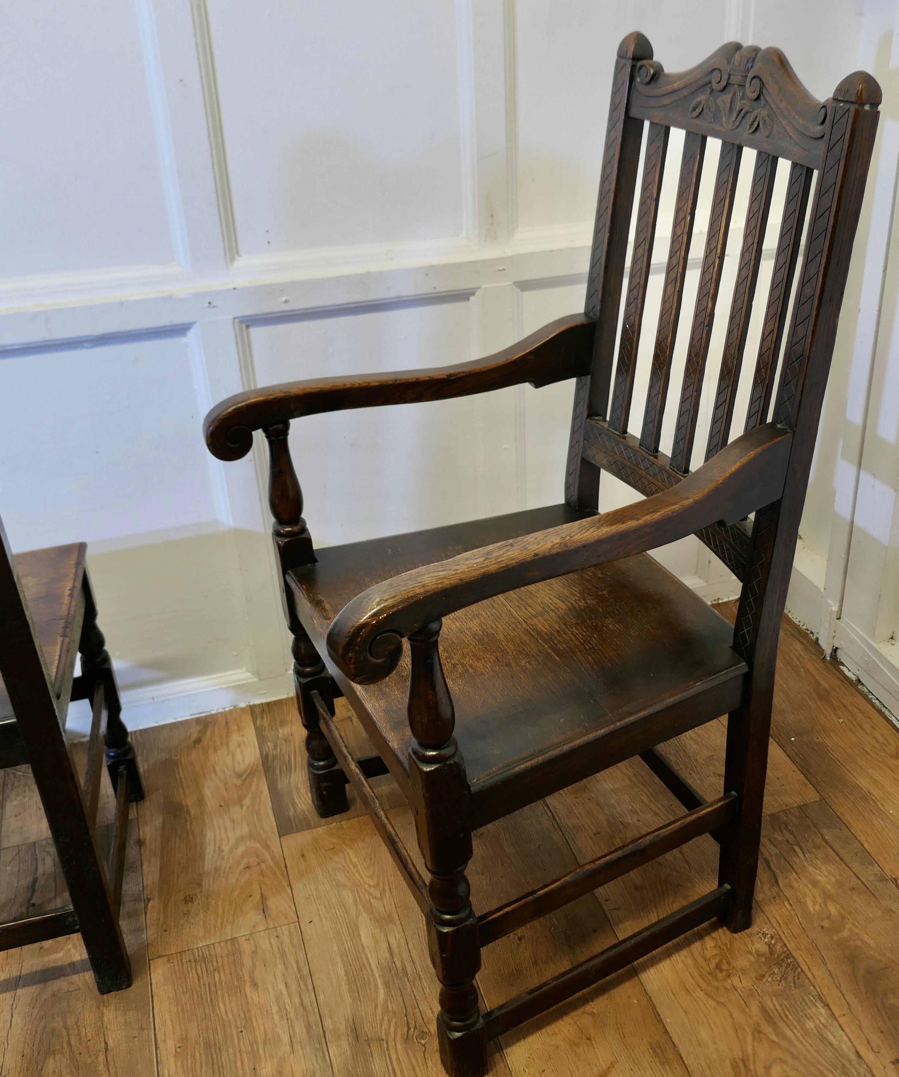 Ensemble de 6 chaises de salle à manger de campagne du 19e siècle   Il s'agit d'un charmant ensemble en vente 2