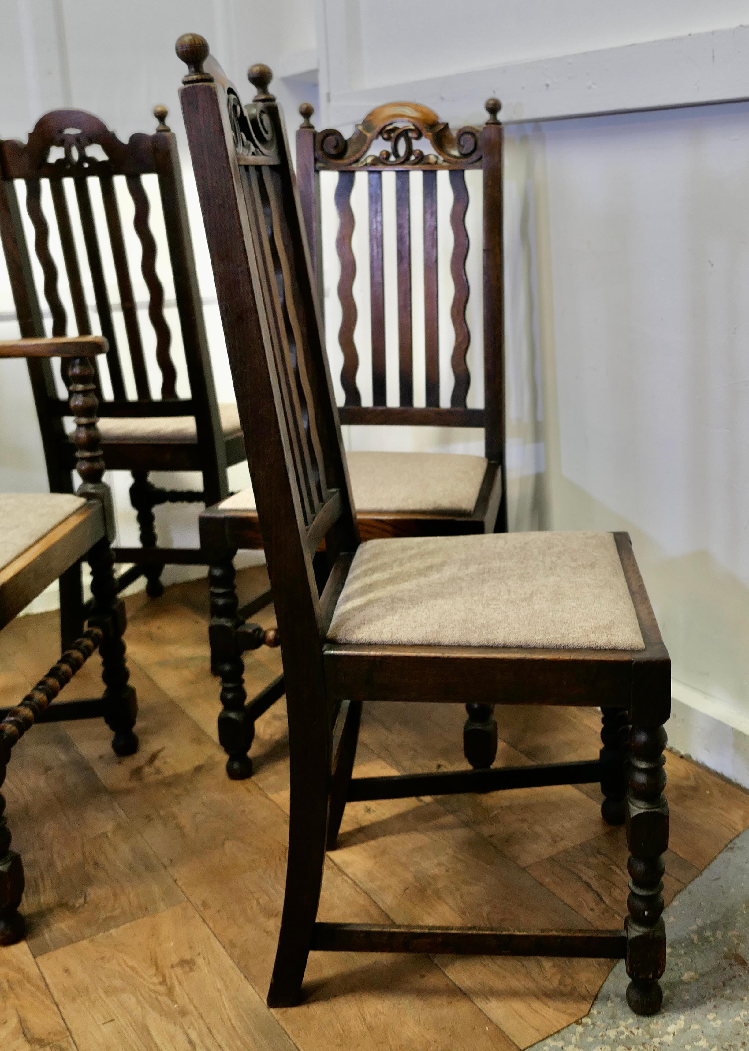 Ensemble de 6 chaises de salle à manger en chêne de style maison de campagne du 19e siècle     en vente 2