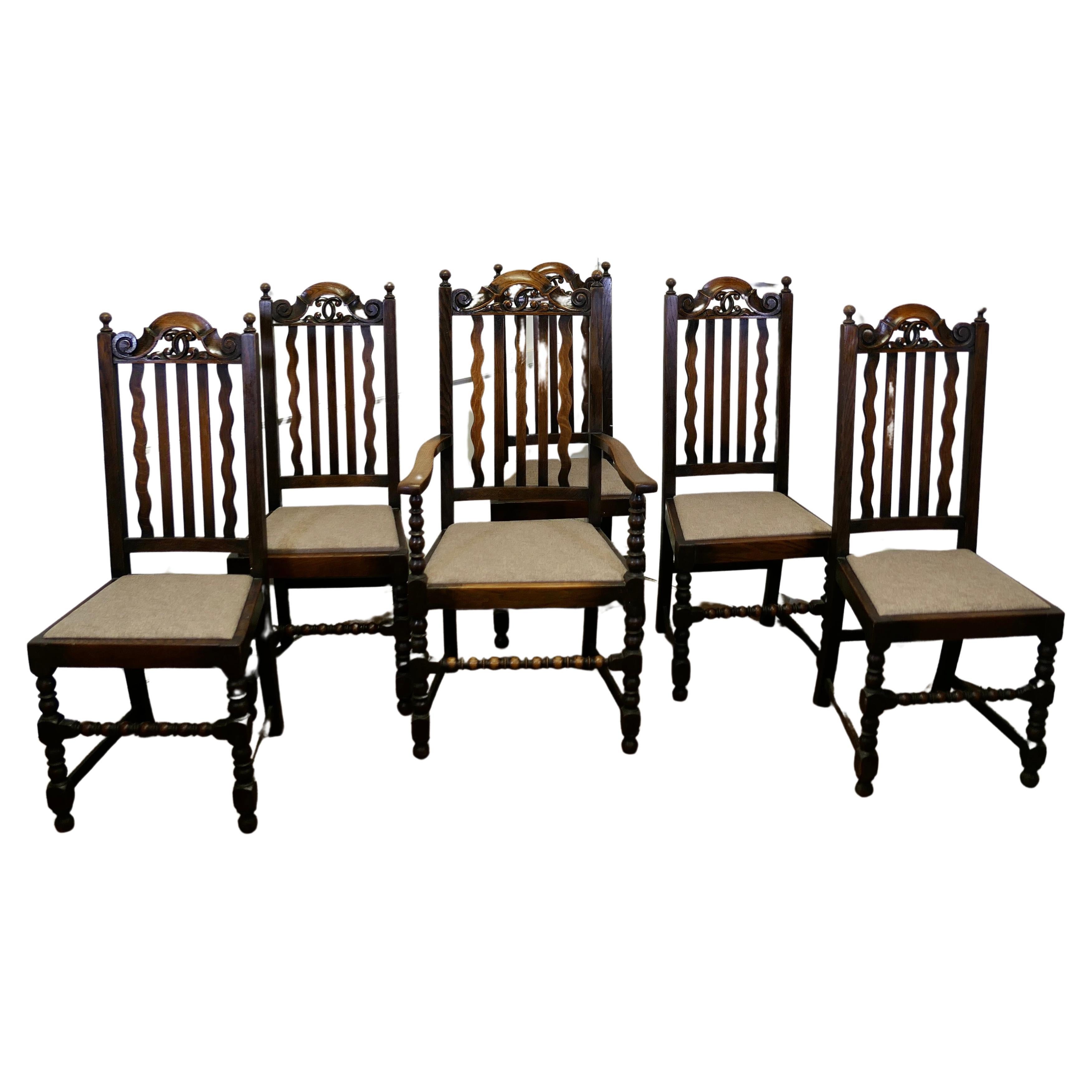 Ensemble de 6 chaises de salle à manger en chêne de style maison de campagne du 19e siècle     en vente