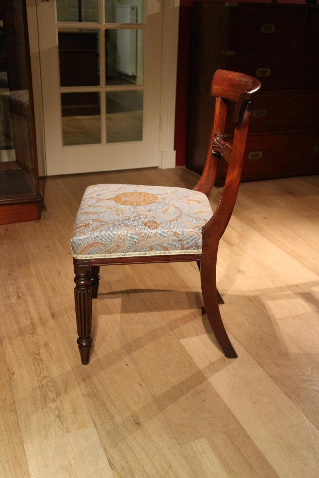 Set of 6 19th Century Mahogany Dining Chairs In Good Condition In Eindhoven, NL
