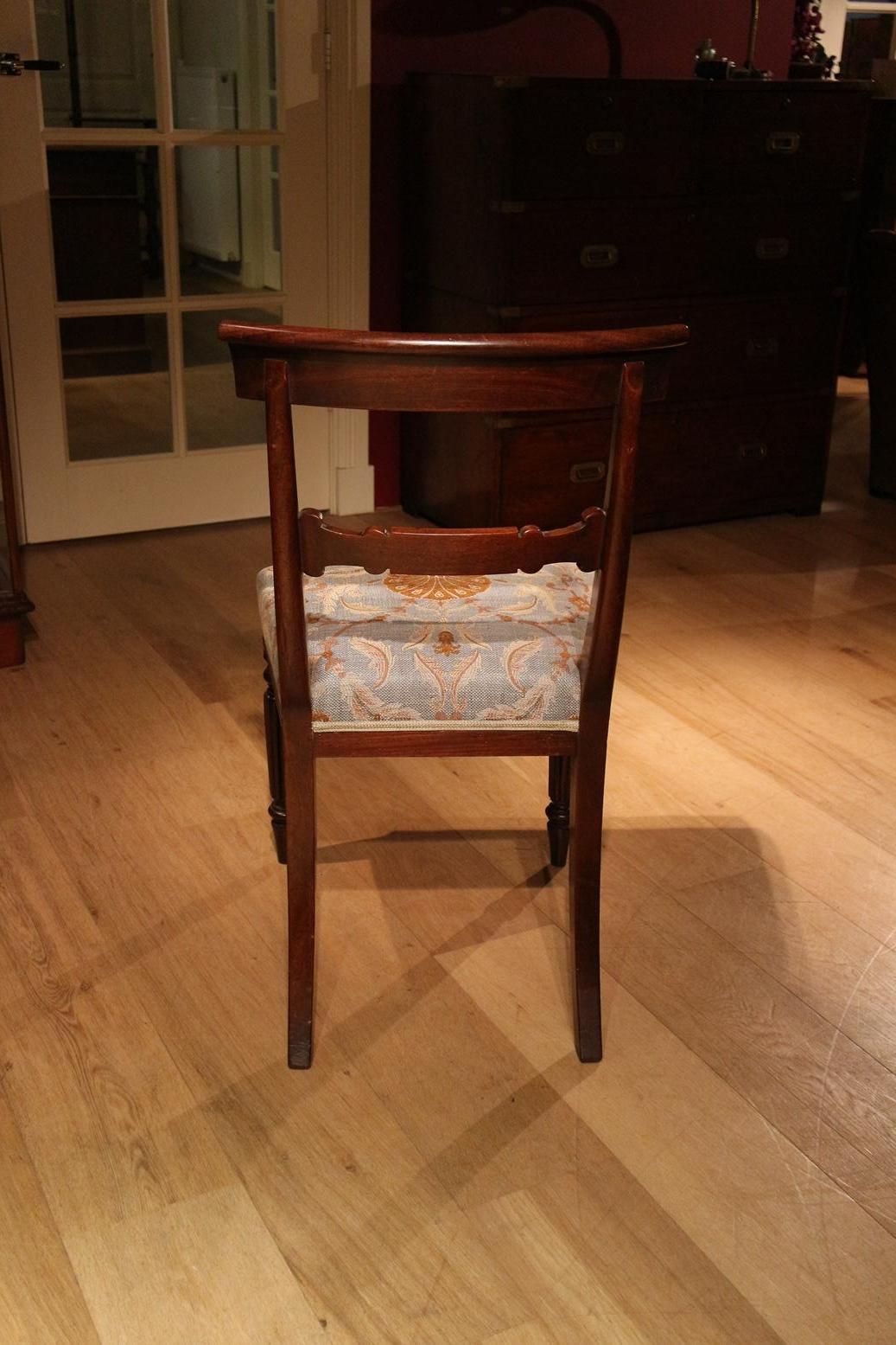 Mid-19th Century Set of 6 19th Century Mahogany Dining Chairs