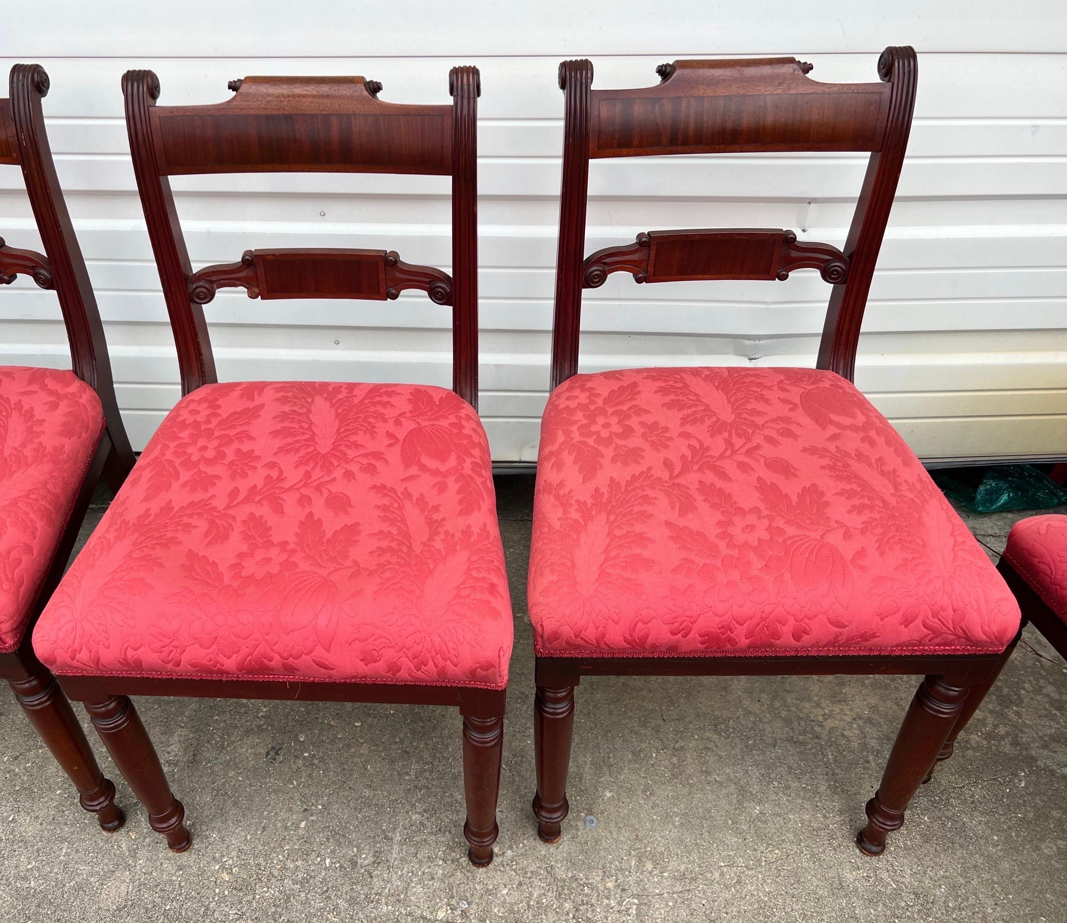 Ensemble de 6 chaises de salle à manger Regency en acajou du 19ème siècle en vente 1