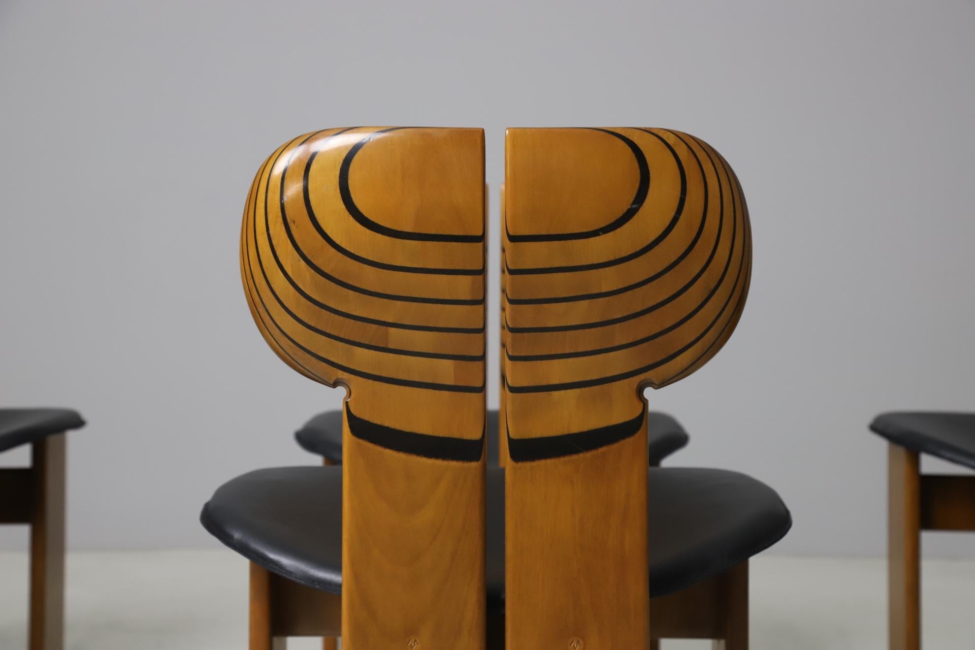 Set of 6 ‘Africa’ Chairs by Afra & Tobia Scarpa for Maxalto, 1975 For Sale 8