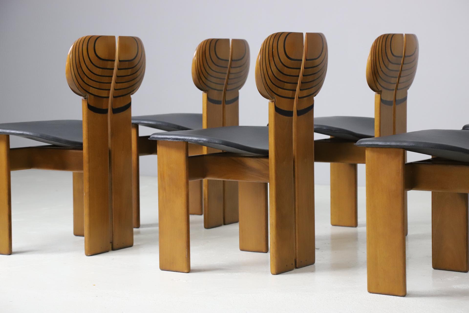 Brass Set of 6 ‘Africa’ Chairs by Afra & Tobia Scarpa for Maxalto, 1975 For Sale