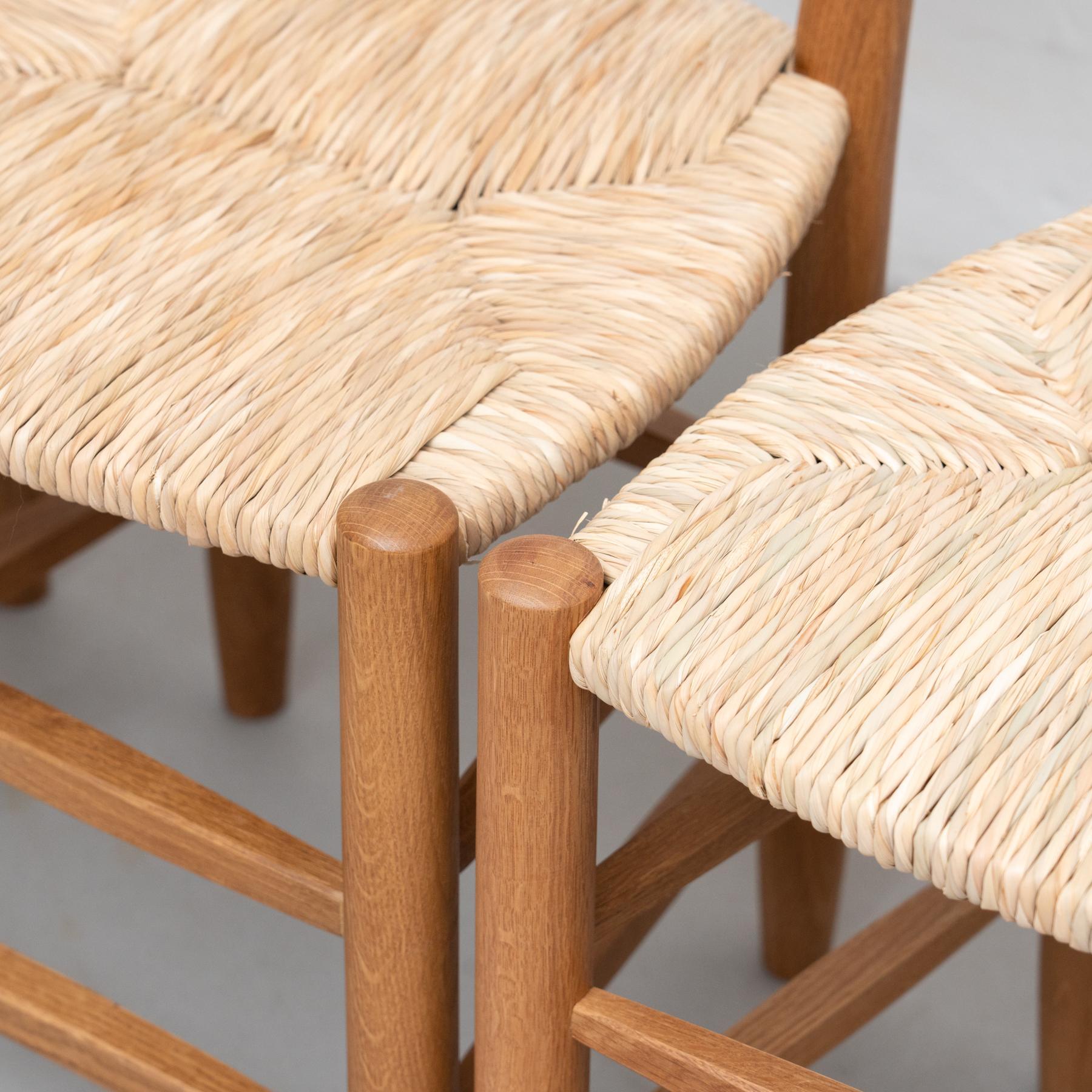 Francese Set of 6 After Charlotte Perriand n.19 Chairs, Wood Rattan, Mid-Century Modern in vendita