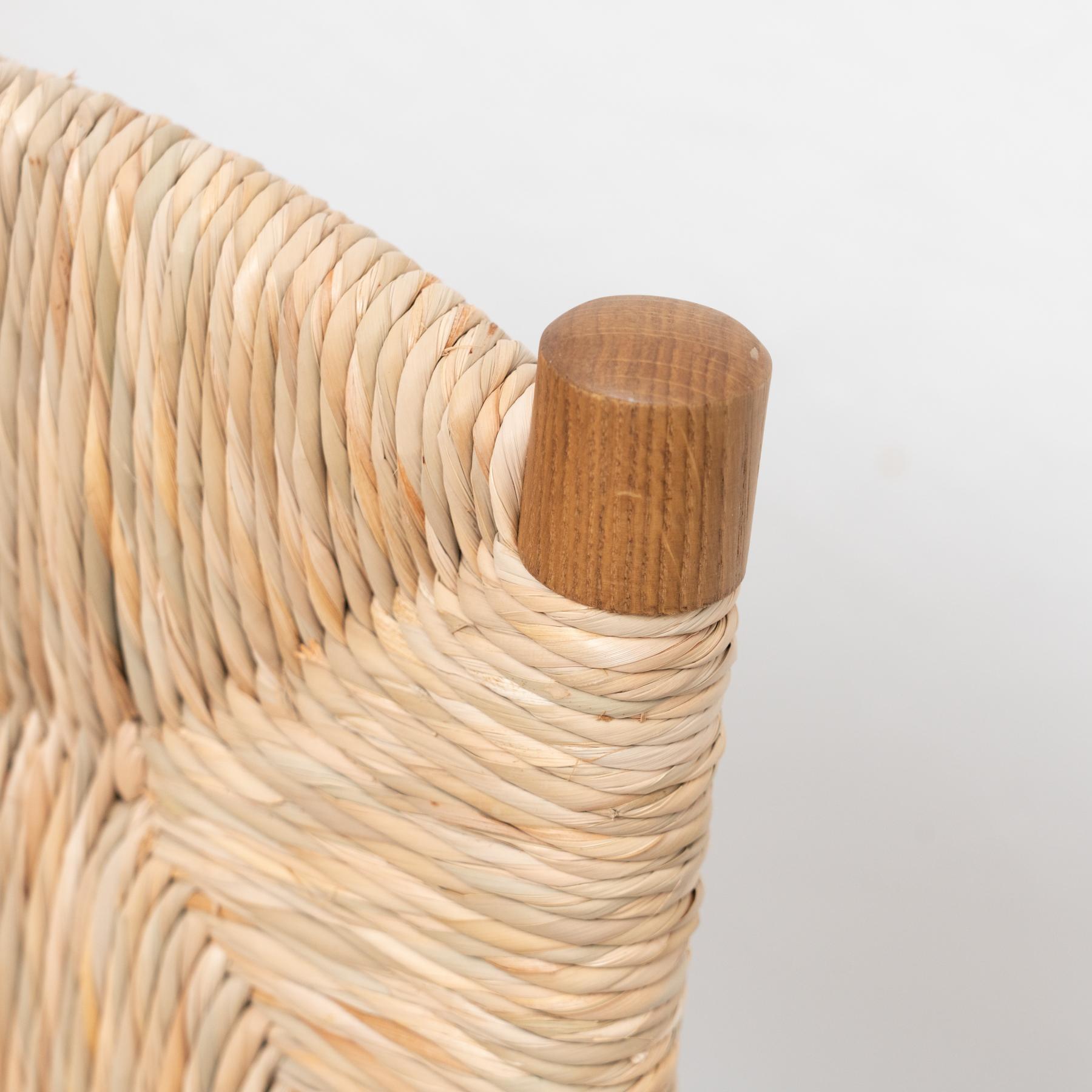 Fine XX secolo Set of 6 After Charlotte Perriand n.19 Chairs, Wood Rattan, Mid-Century Modern in vendita