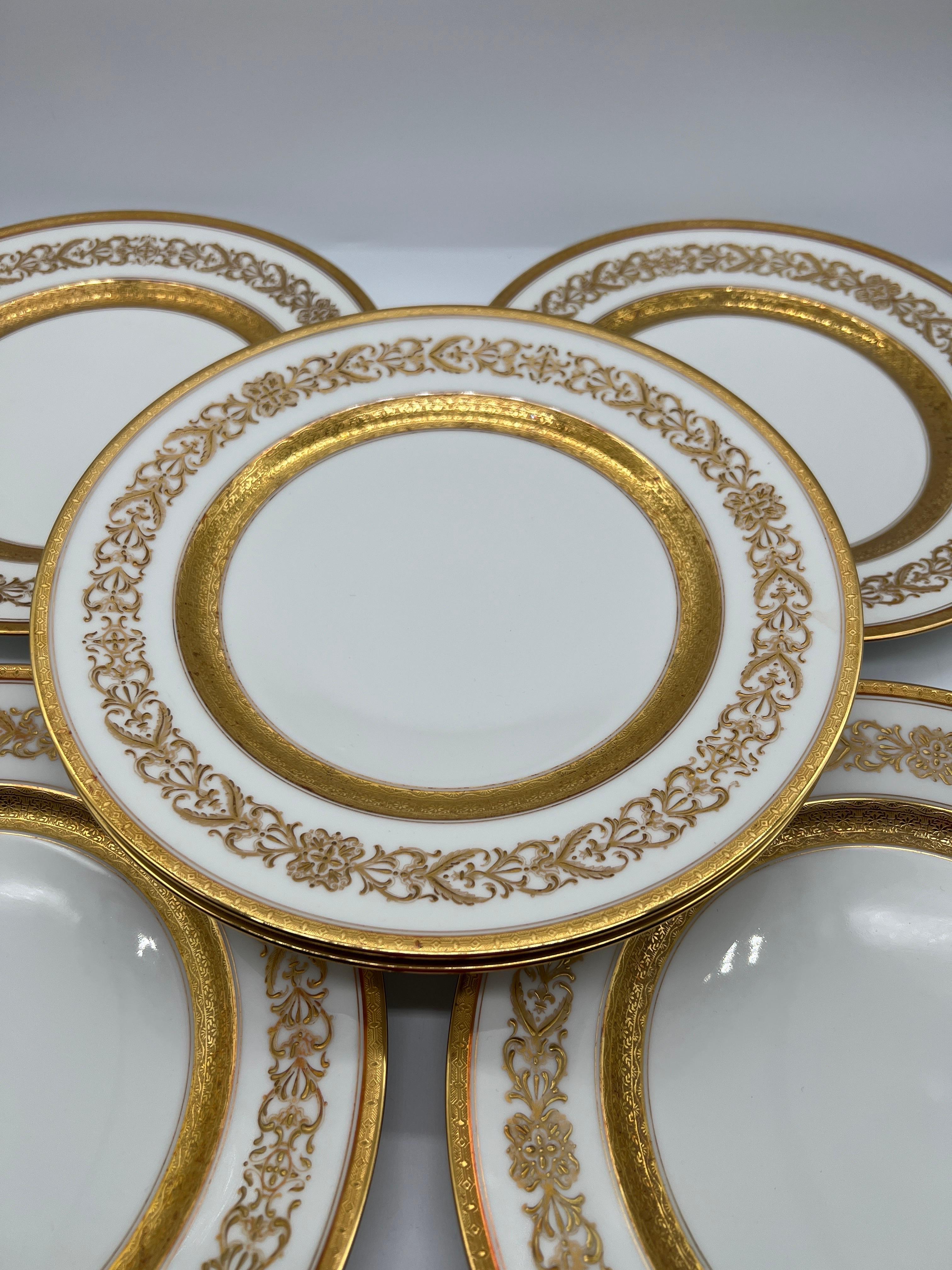 Porcelain Set of 6 - Ahrenfeldt Limoges for Richard Briggs Boston Gilt Enamel Dinner Plate For Sale