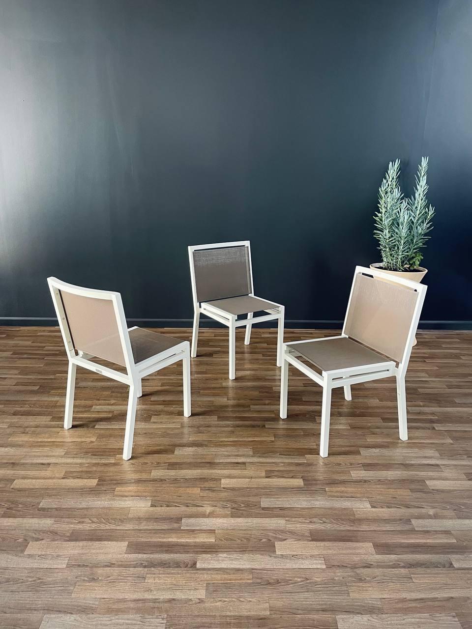 Contemporary Set of 6 Aluminum Patio Chairs by Janus et Cie