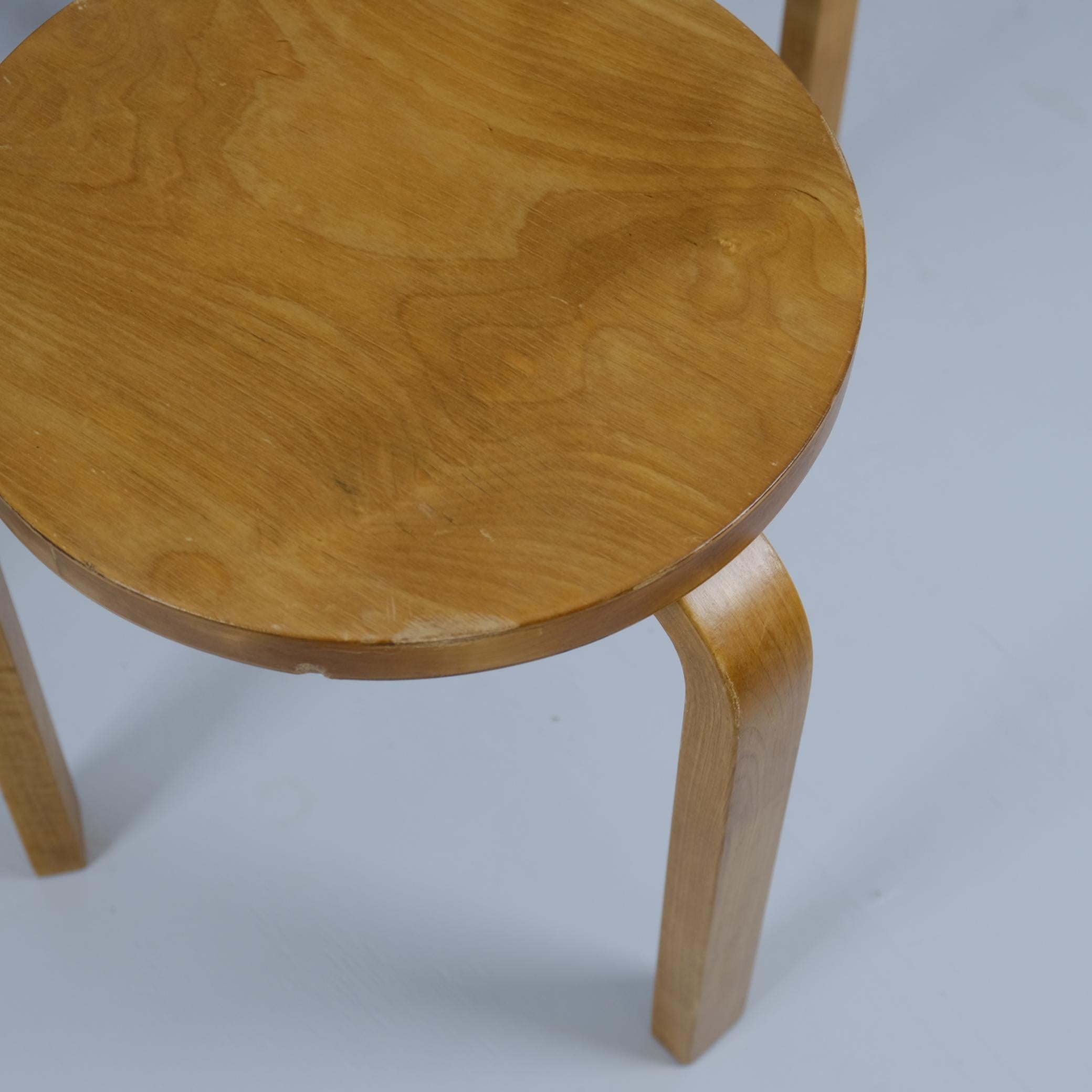 Scandinavian Modern Set of 6 Alvar Aalto 3 Legged Stackable Stools Model 60, Artek 1960s For Sale