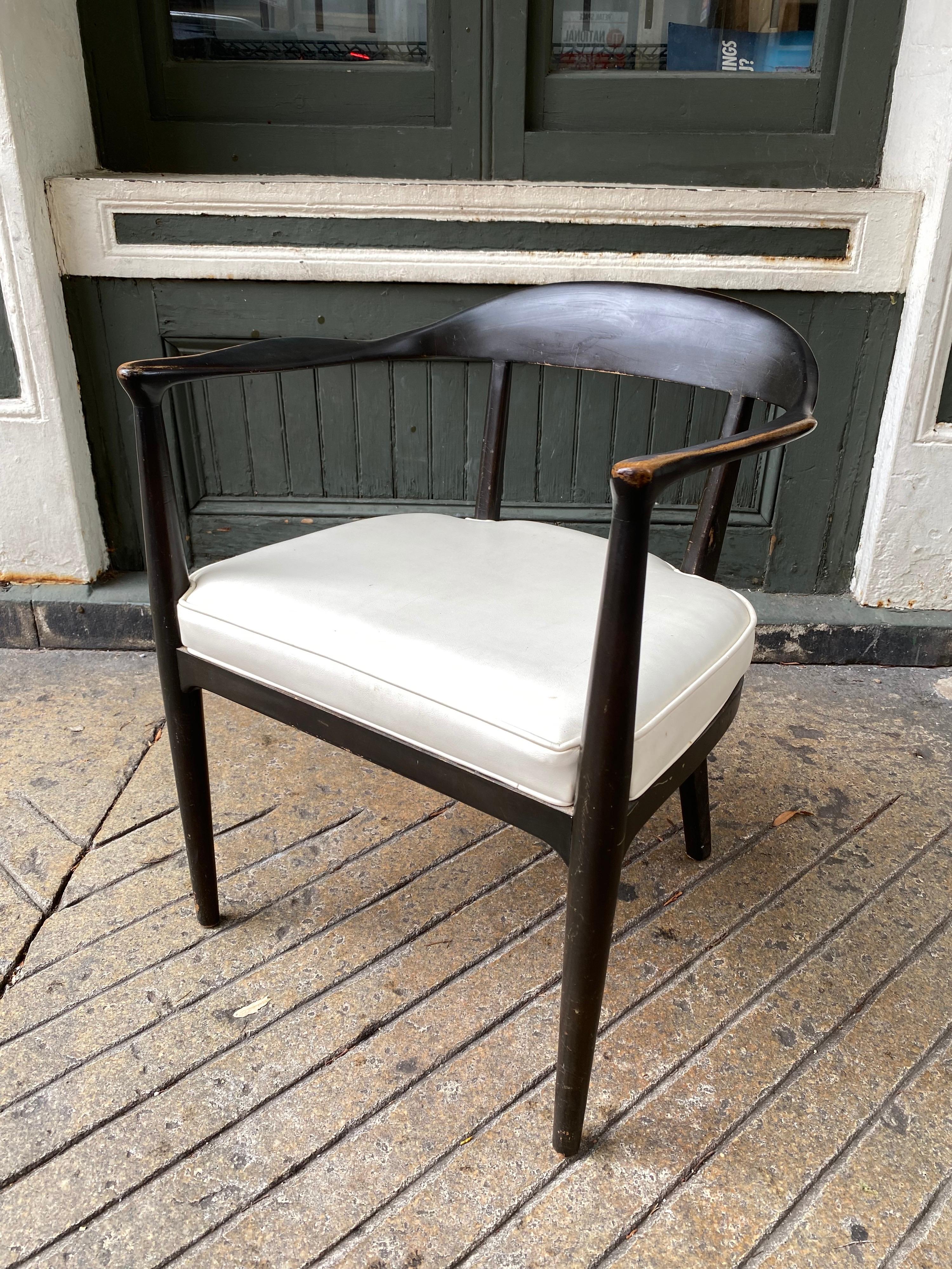 Set of 6 American Armchairs in the style of Hans Wegner In Good Condition In Philadelphia, PA