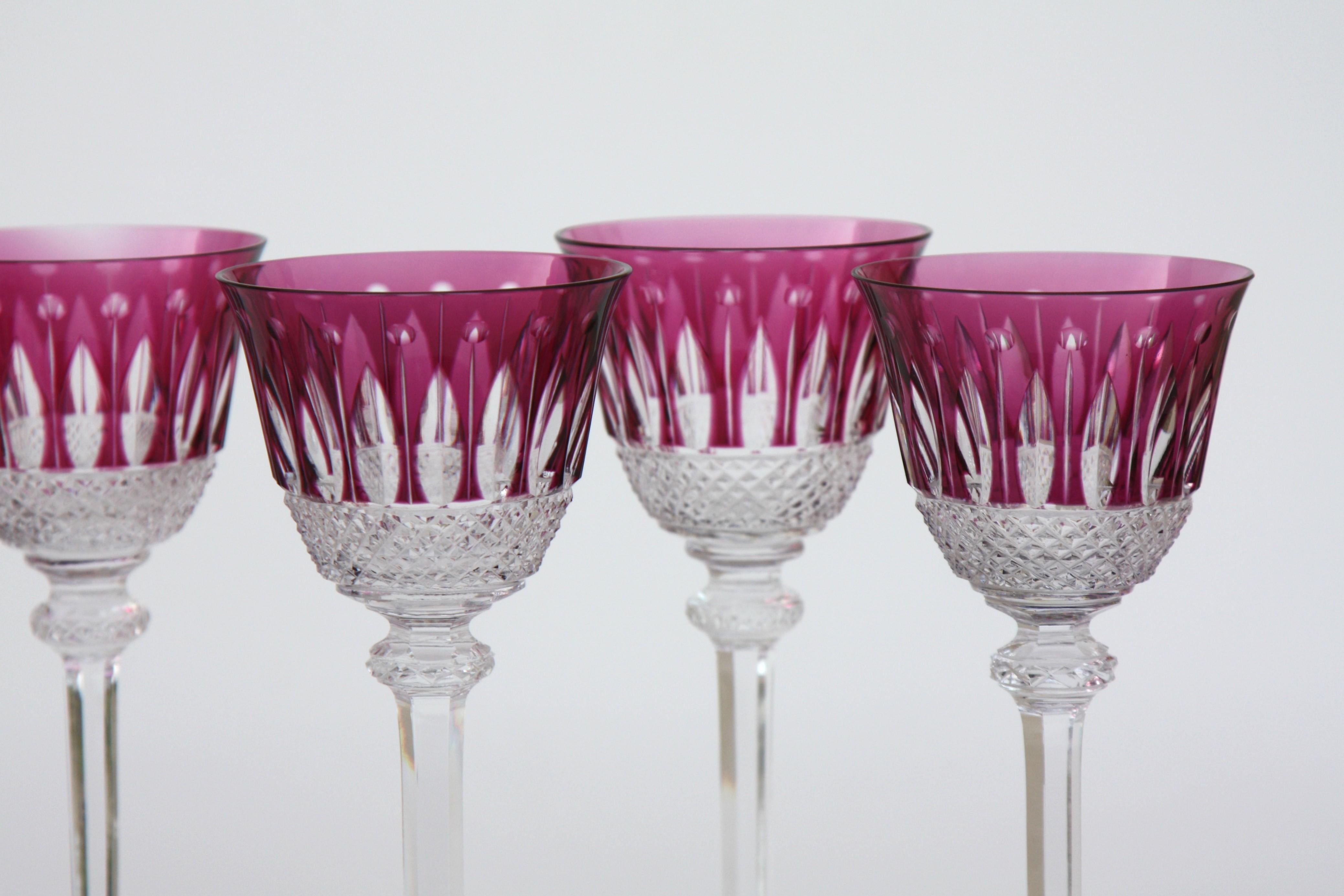 Set of 6 Roemer glasses in St. Louis crystal.

Tommy model created in 1928, in honor of British soldiers 