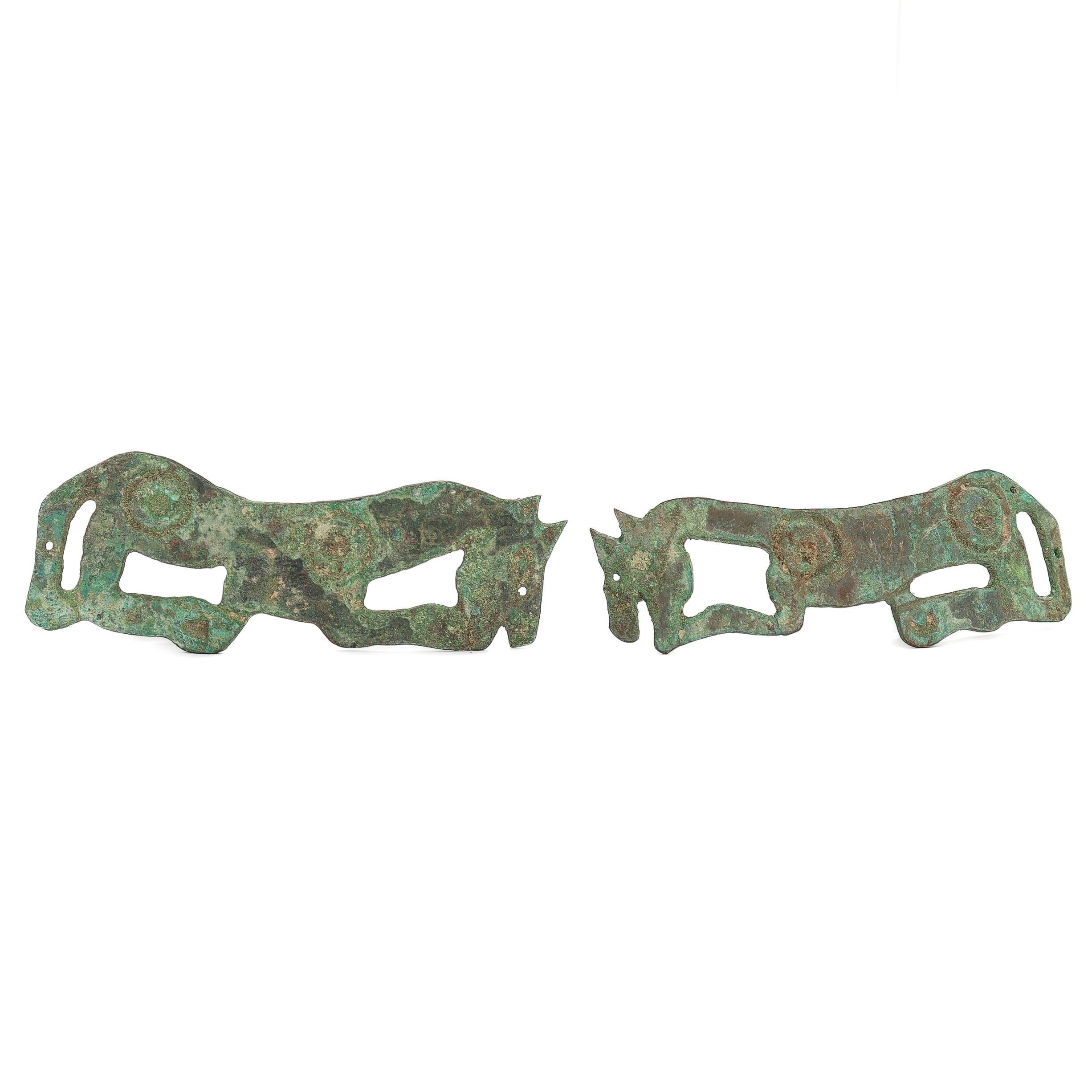 Juego de 6 placas de bronce chinas antiguas para cinturón con forma de caballo en Bueno estado para la venta en Philadelphia, PA
