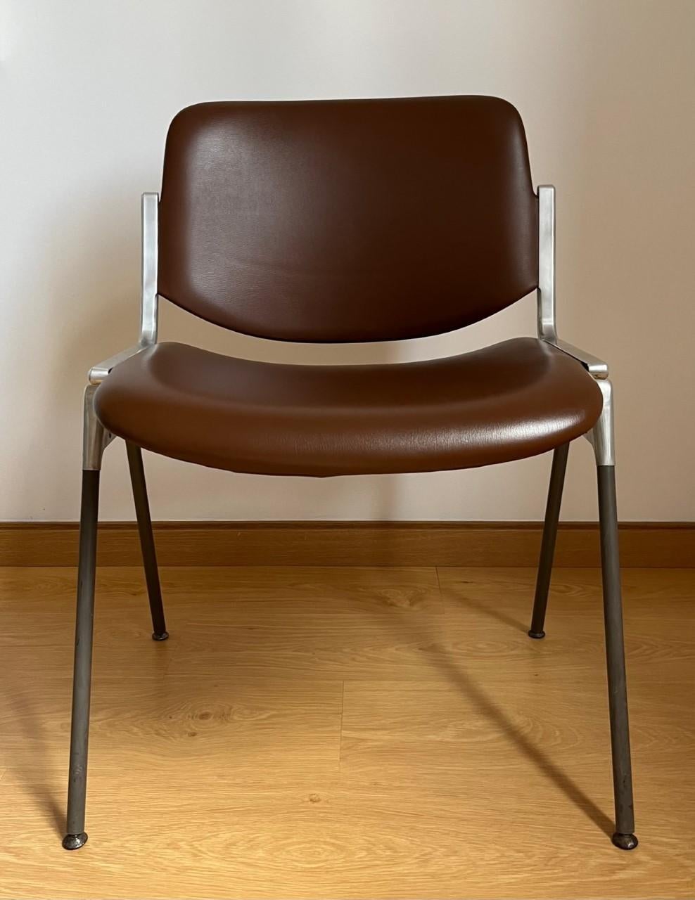 Metal Set of 6 Anonima Castelli Dsc-106 Stacking Leather Chairs by Giancarlo Piretti For Sale