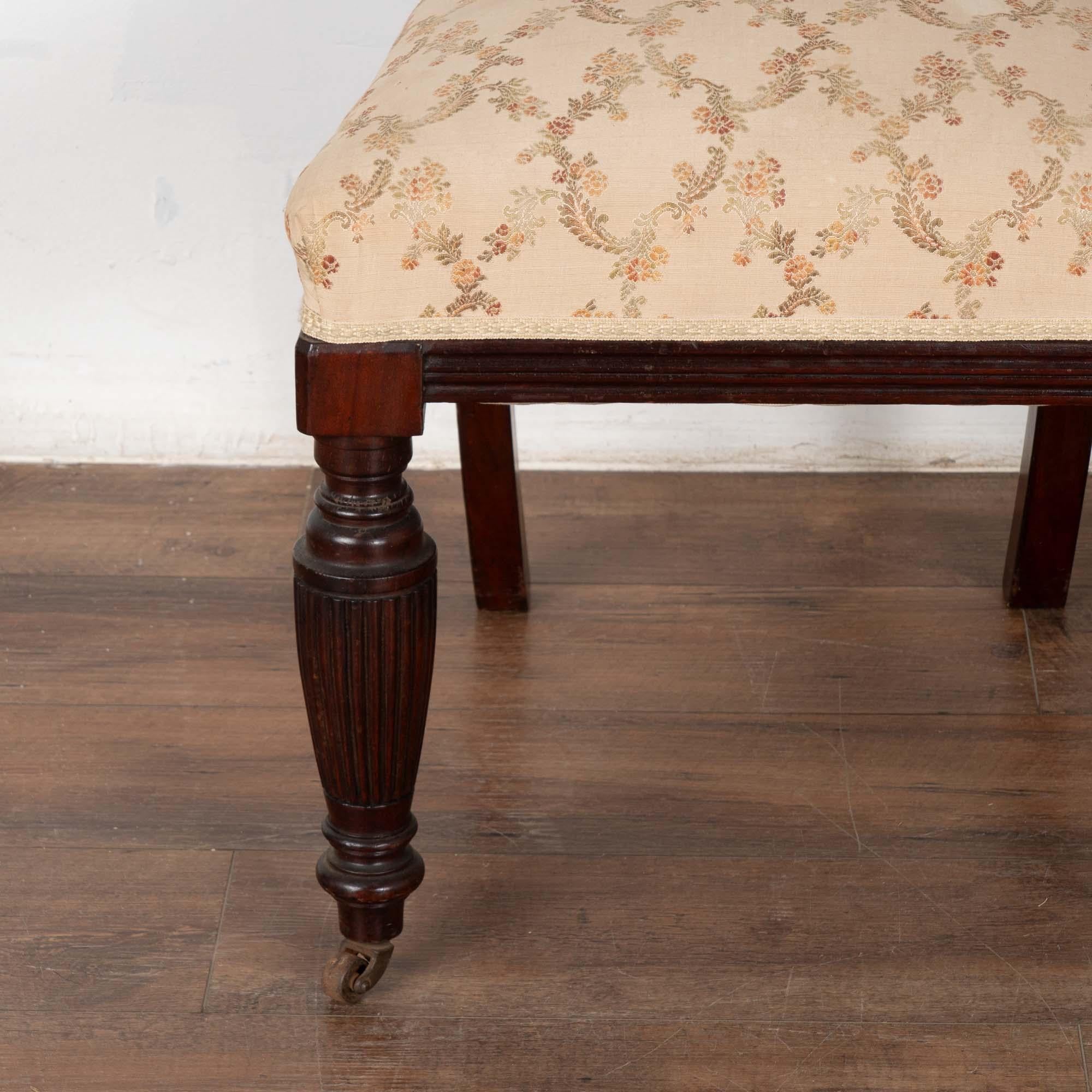 Set of 6 Antique 19th Century English Mahogany Dining Chairs For Sale 8