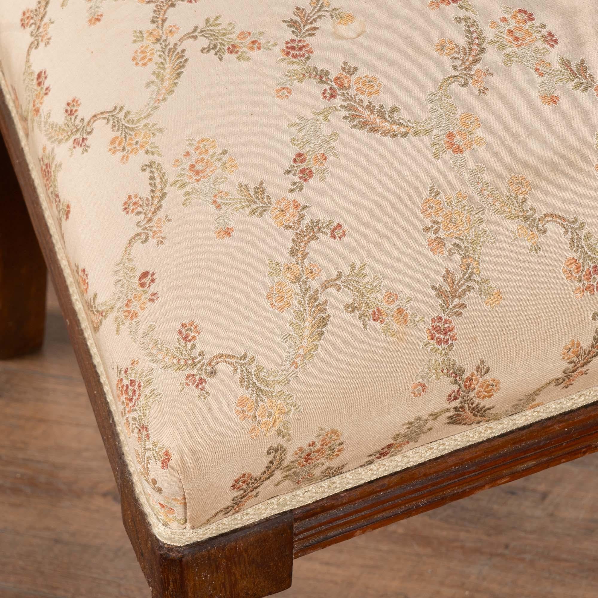 Set of 6 Antique 19th Century English Mahogany Dining Chairs For Sale 5