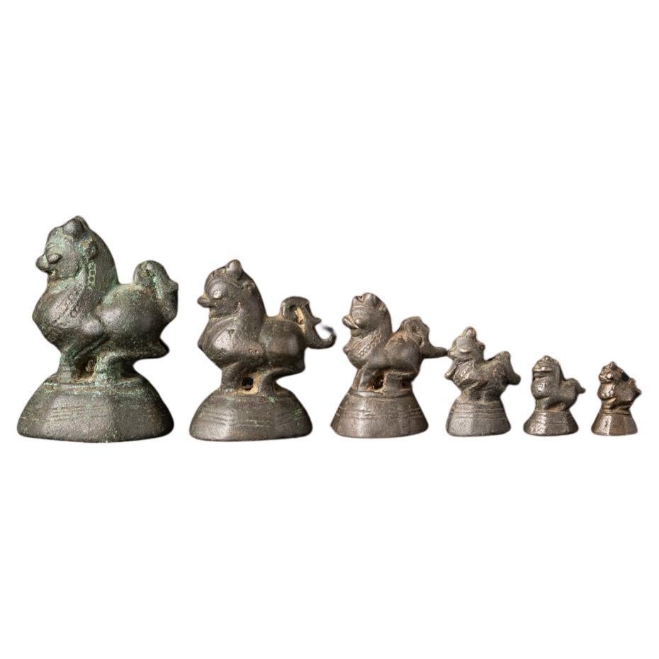 Set von 6 antiken Opiumgewichten aus Bronze aus Burma