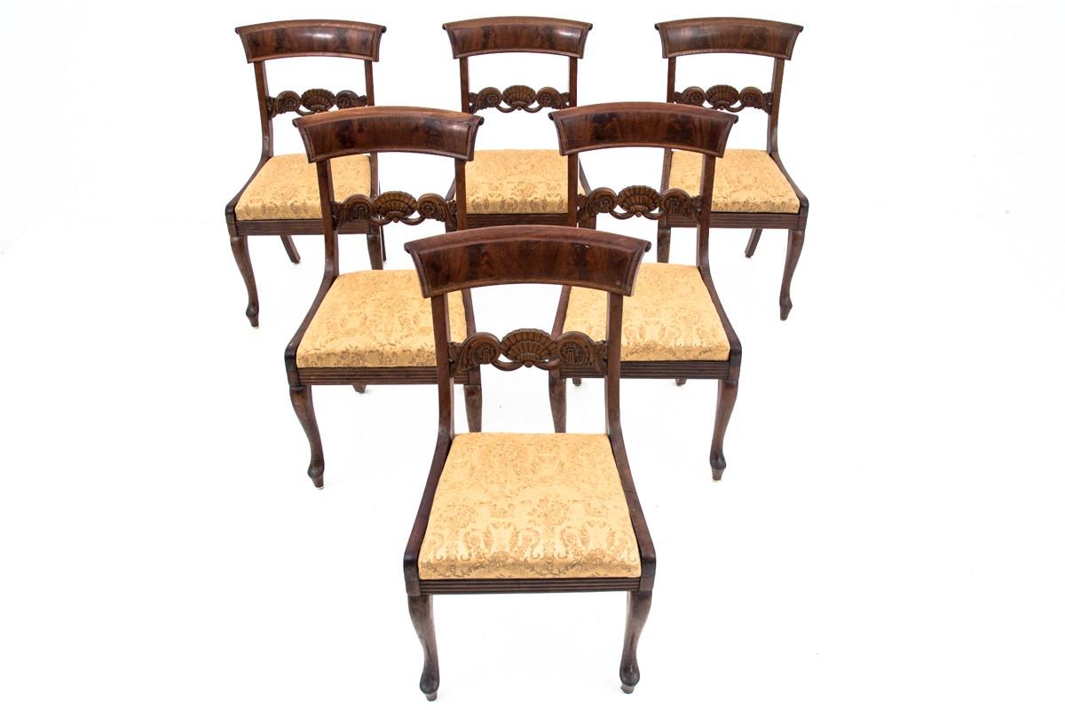 Walnut Set of 6 Antique Chairs, Northern Europe, circa 1900