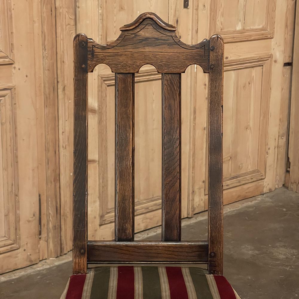 Satz von 6 antiken französischen gepolsterten Esszimmerstühlen im Landhausstil im Angebot 9