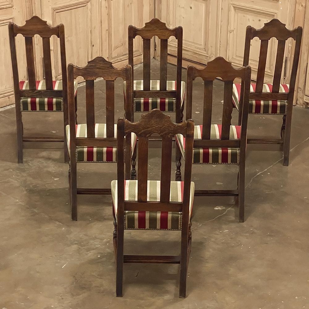 Satz von 6 antiken französischen gepolsterten Esszimmerstühlen im Landhausstil (Handgefertigt) im Angebot