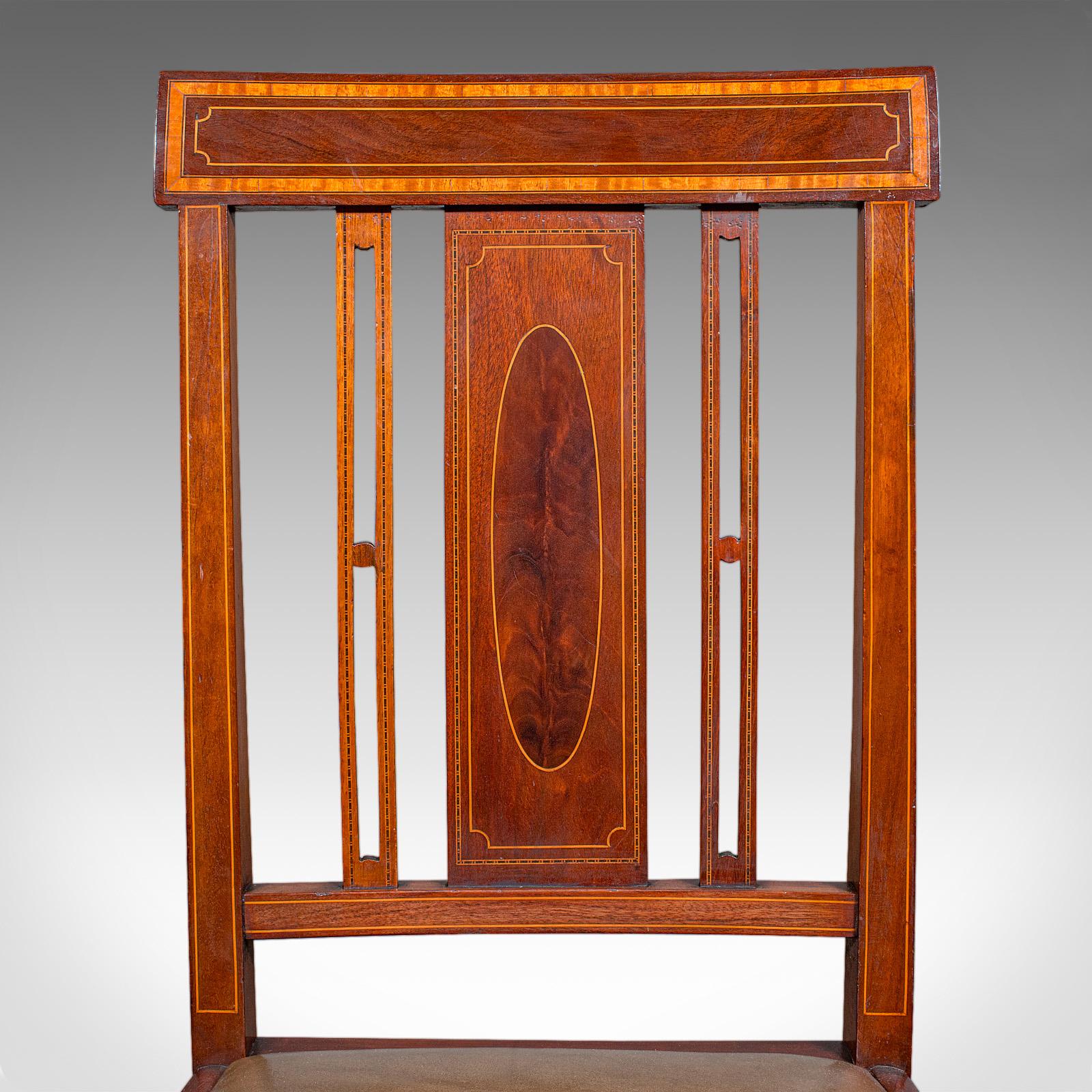 Set di 6 sedie da sala da pranzo antiche, noce inglese, Suite, Shoolbred, Edwardian in vendita 1