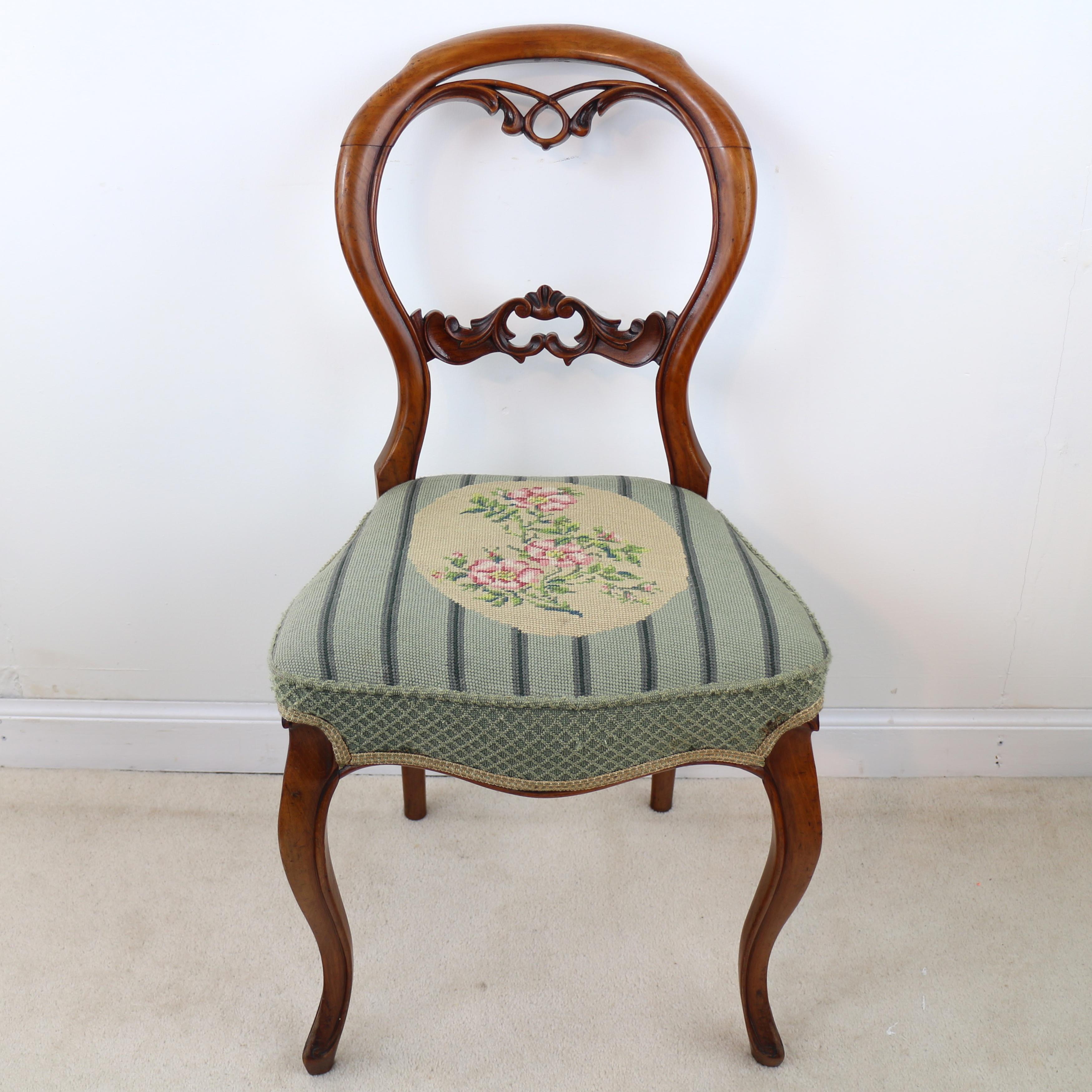 Textile Set of 6 Antique English Victorian Walnut Balloon Back Dining Chairs, circa 1860