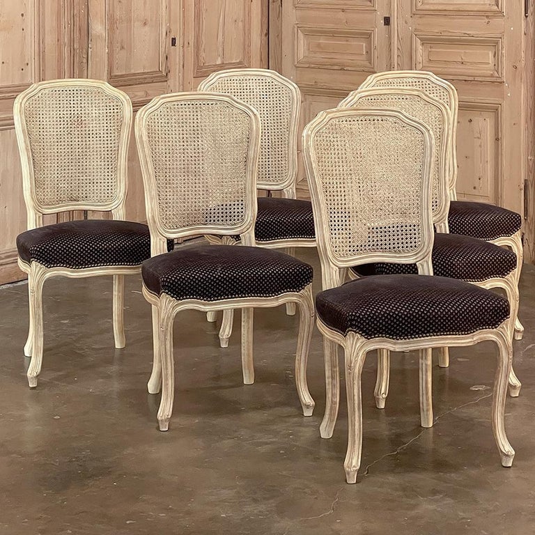 Hand-Painted Set of 6 Antique French Louis XV Painted Dining Chairs For Sale