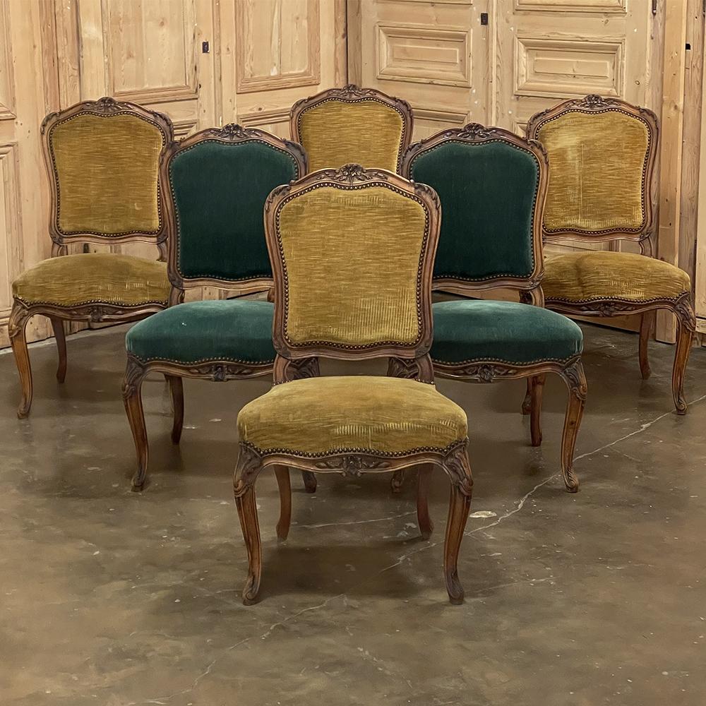 Set of 6 Antique French Louis XV Walnut Dining Chairs In Good Condition In Dallas, TX