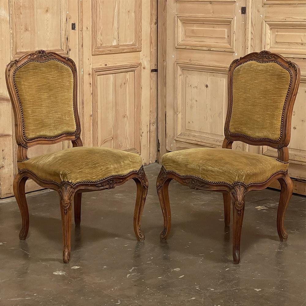 Set of 6 Antique French Louis XV Walnut Dining Chairs 1