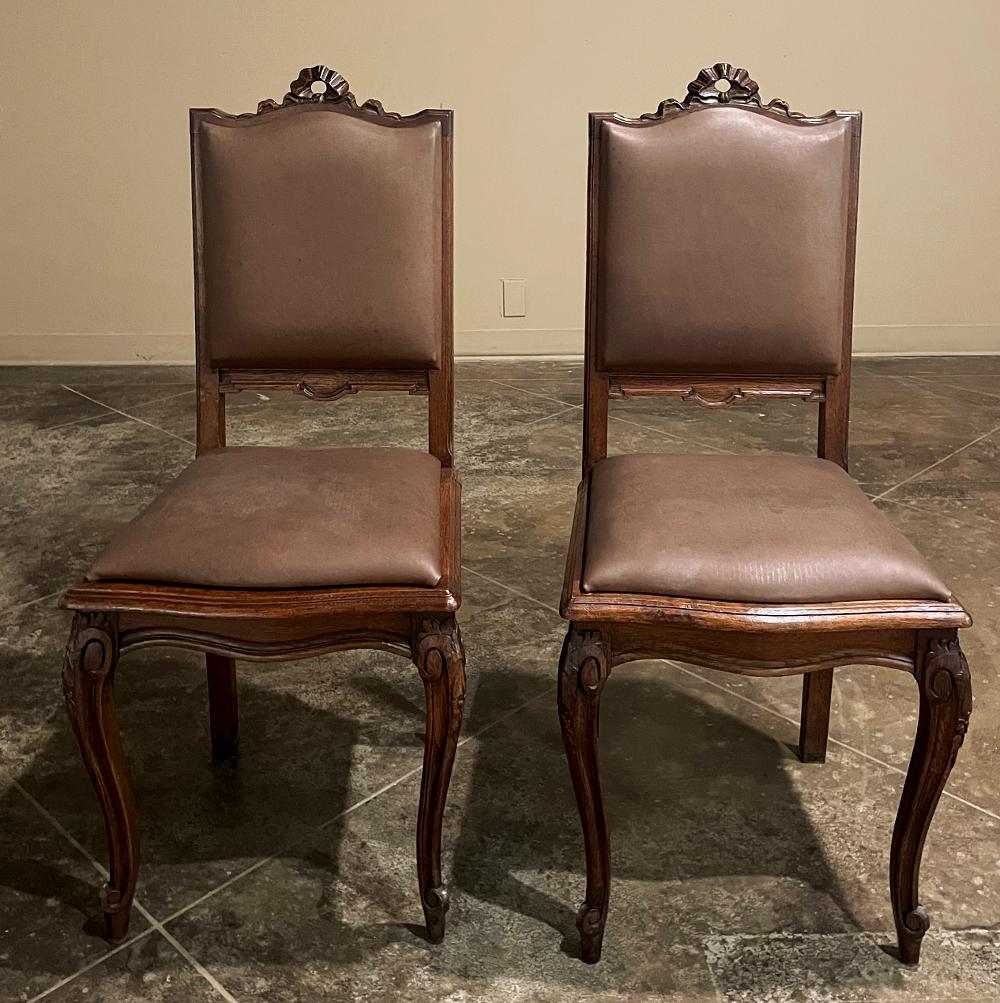 Ensemble de 6 chaises de salle à manger françaises anciennes de style Louis XVI en vente 4