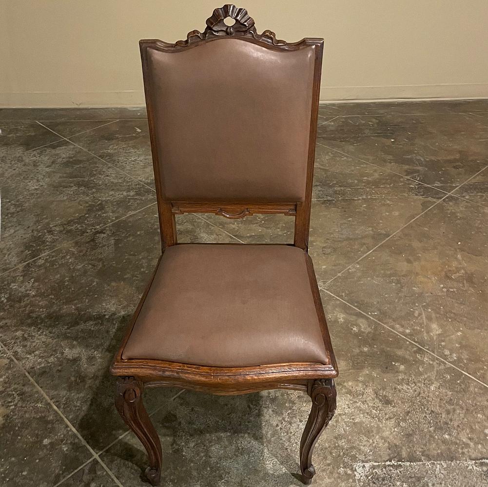 Ensemble de 6 chaises de salle à manger françaises anciennes de style Louis XVI en vente 8