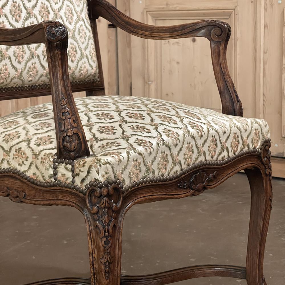 Set of 6 Antique French Regence Dining Chairs Includes 2 Armchairs For Sale 13