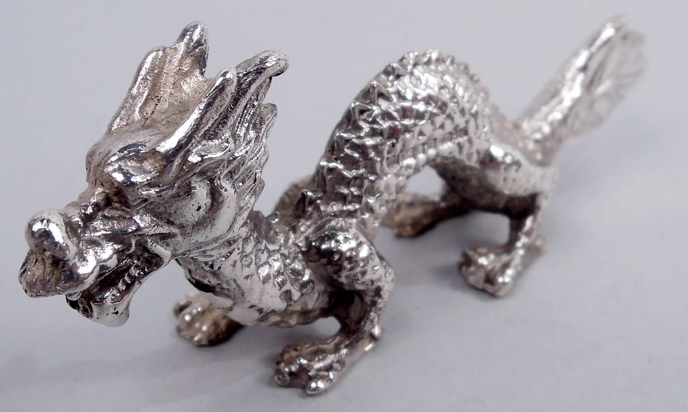 Set of 6 Antique Japanese Meiji Silver Dragon Knife Rests In Good Condition For Sale In New York, NY