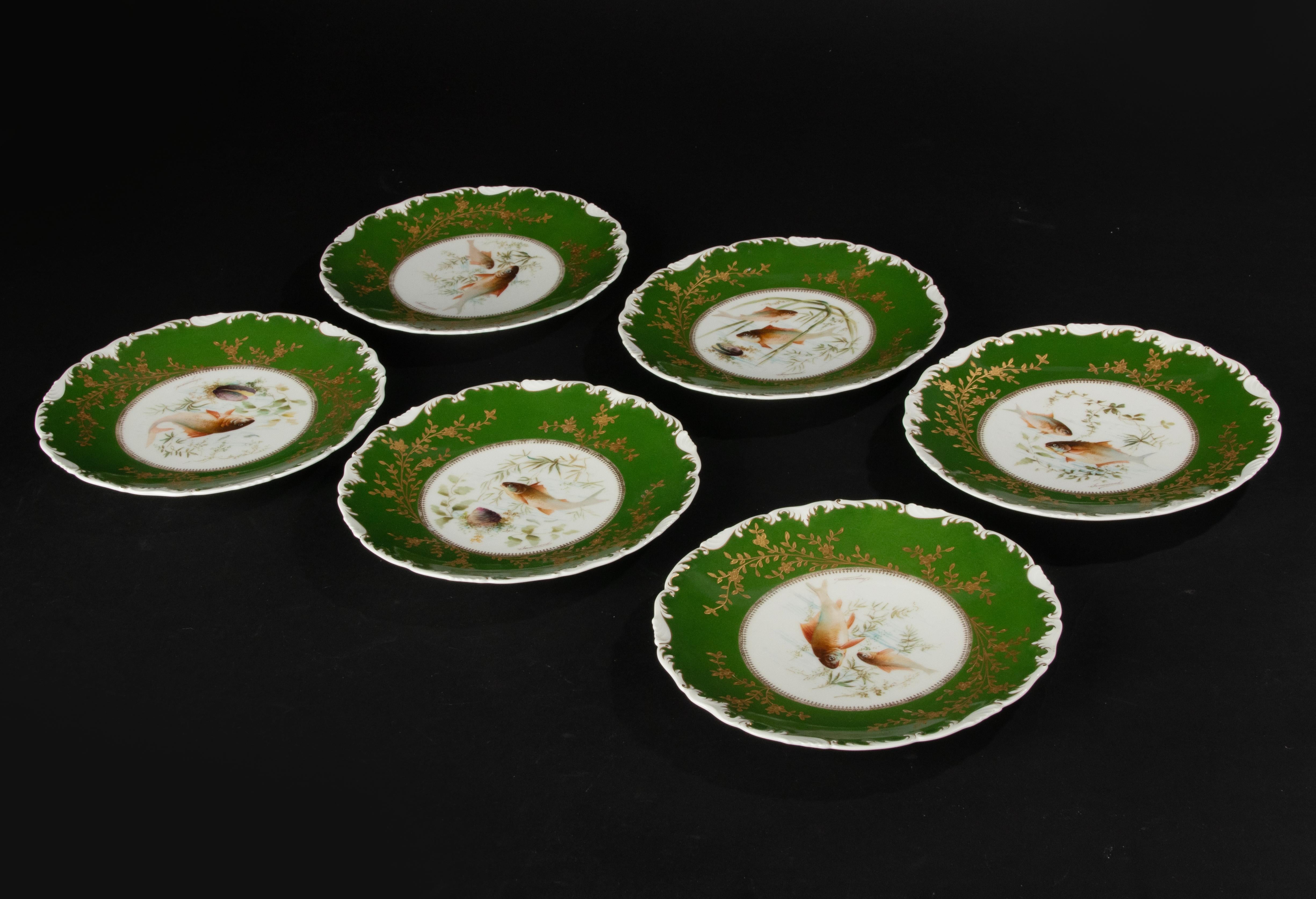 French Set of 6 Antique Porcelain Dinner Plates - Limoges - Hand Painted For Sale