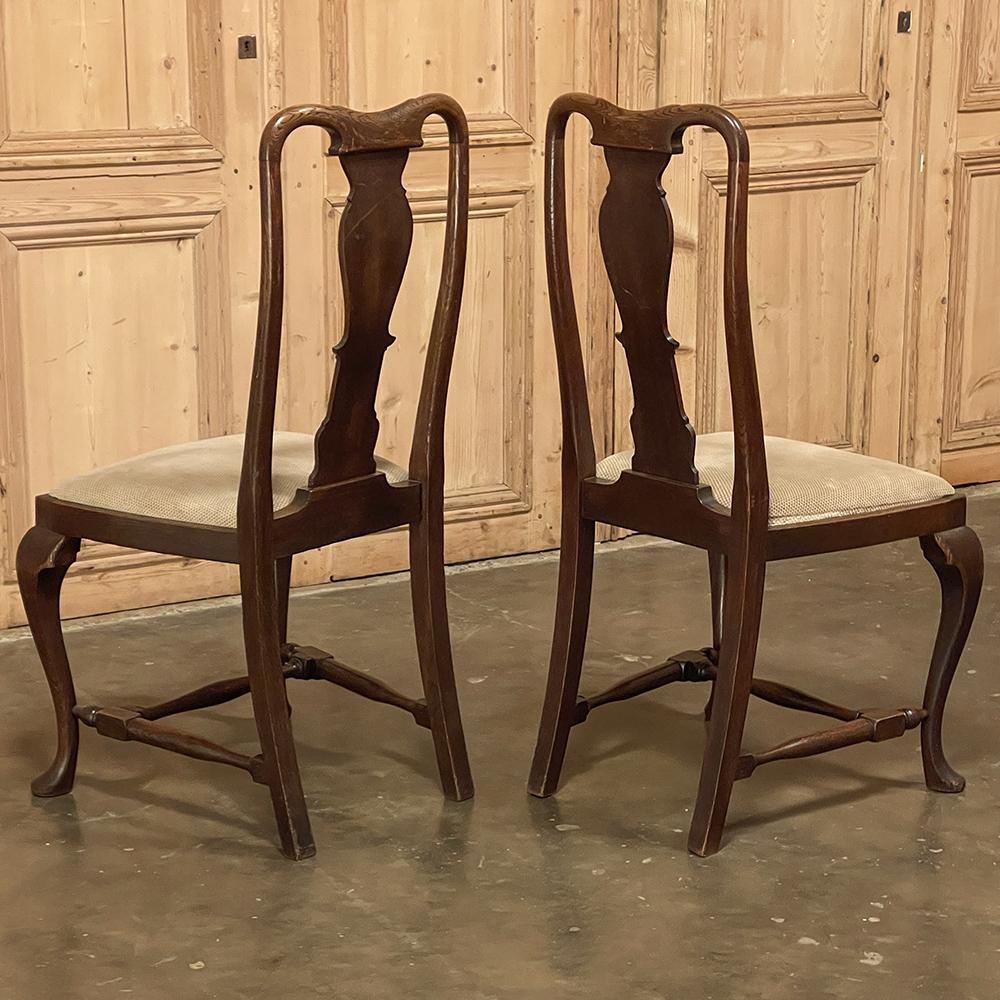 20th Century Set of 6 Antique Queen Anne Chestnut Dining Chairs For Sale