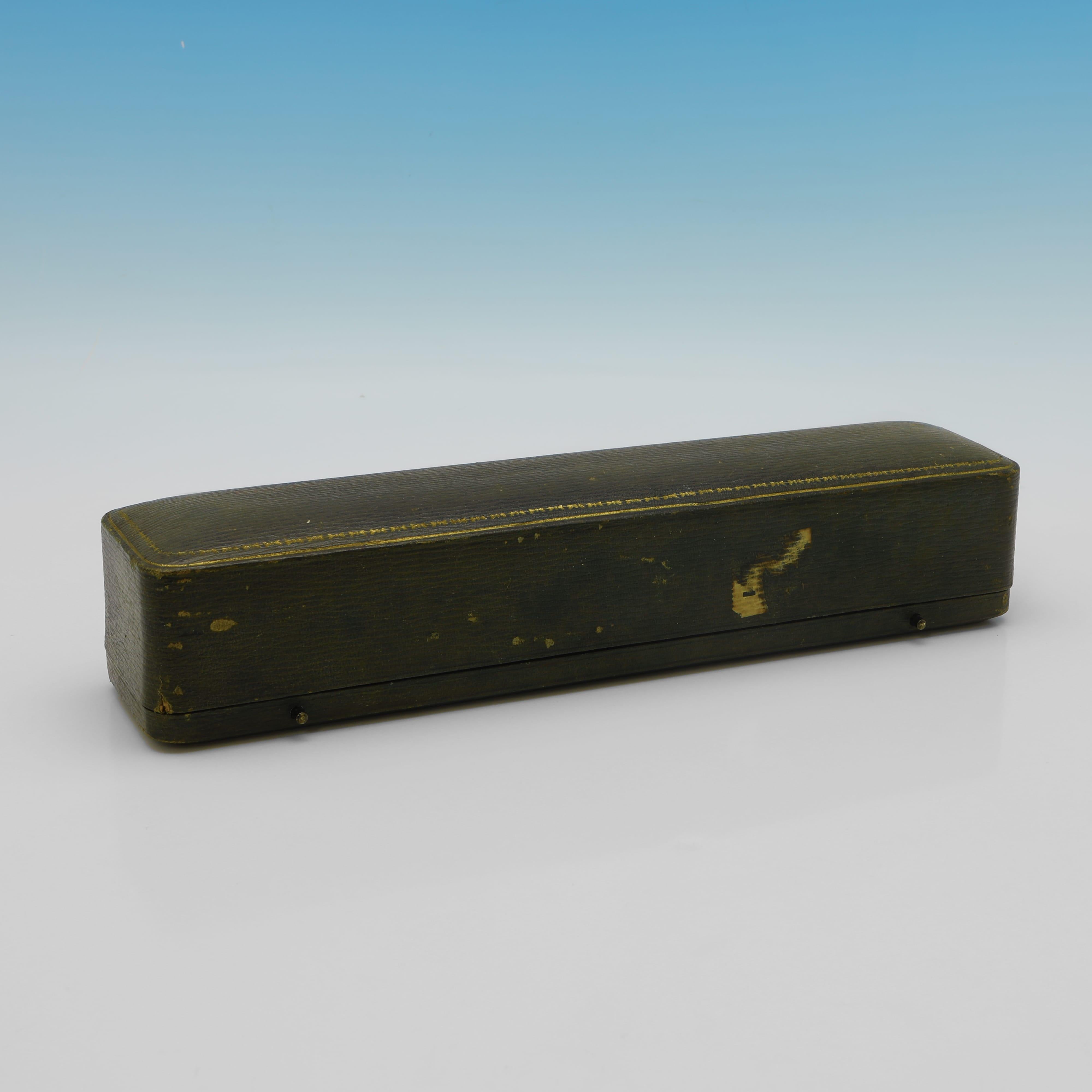 Set di 6 antichi portamenù in argento e tartaruga realizzati nel 1911 in vendita 1