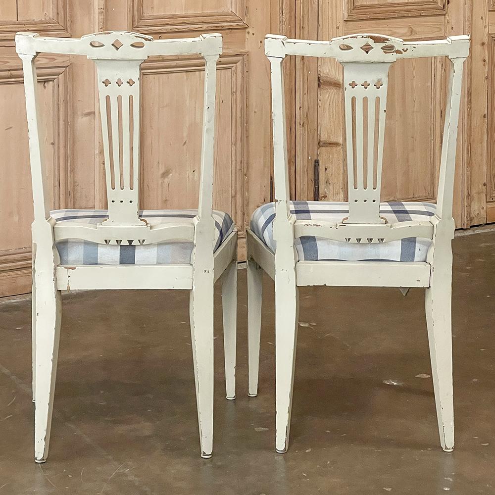 Set of 6 Antique Swedish Gustavian Painted Dining Chairs Includes 2 Armchairs For Sale 1