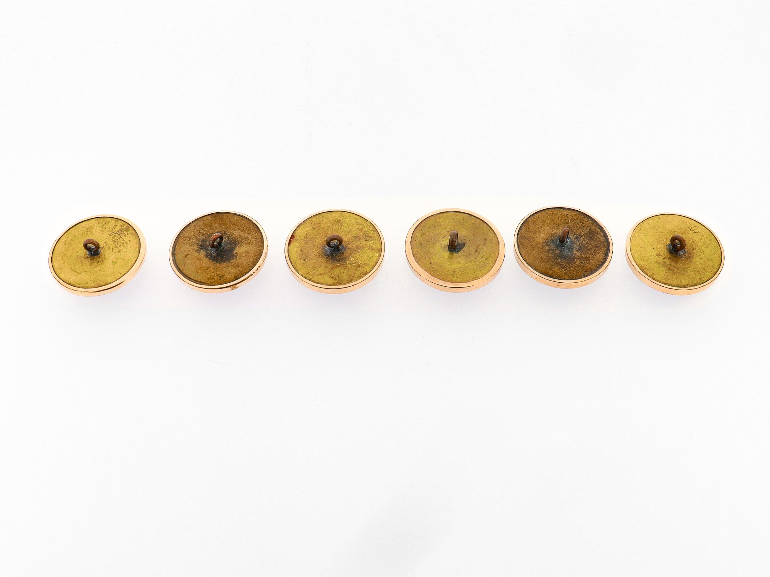 Lot de 6 boutons anciens victoriens en agate cabochon et plaqué or Bon état - En vente �à Philadelphia, PA