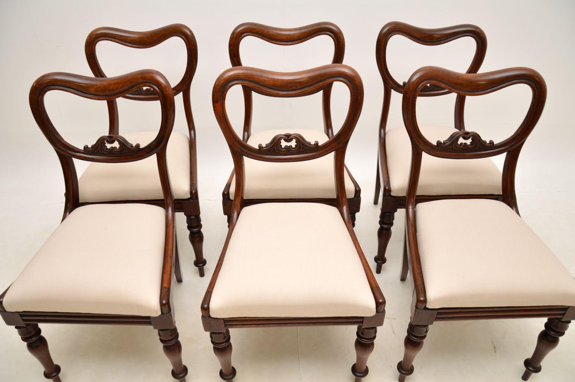 A stunning set of six original William IV period dining chairs. They were made in England, and date from around the 1830-1840’s.

The quality is superb, they have beautifully carved pierced ‘balloon’ backs, with sabre shaped back legs and nicely