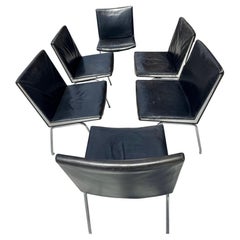 Juego de 6 sillas AP 40 Hans Wegner para AP Stolen, Dinamarca, años 50. Cuero negro