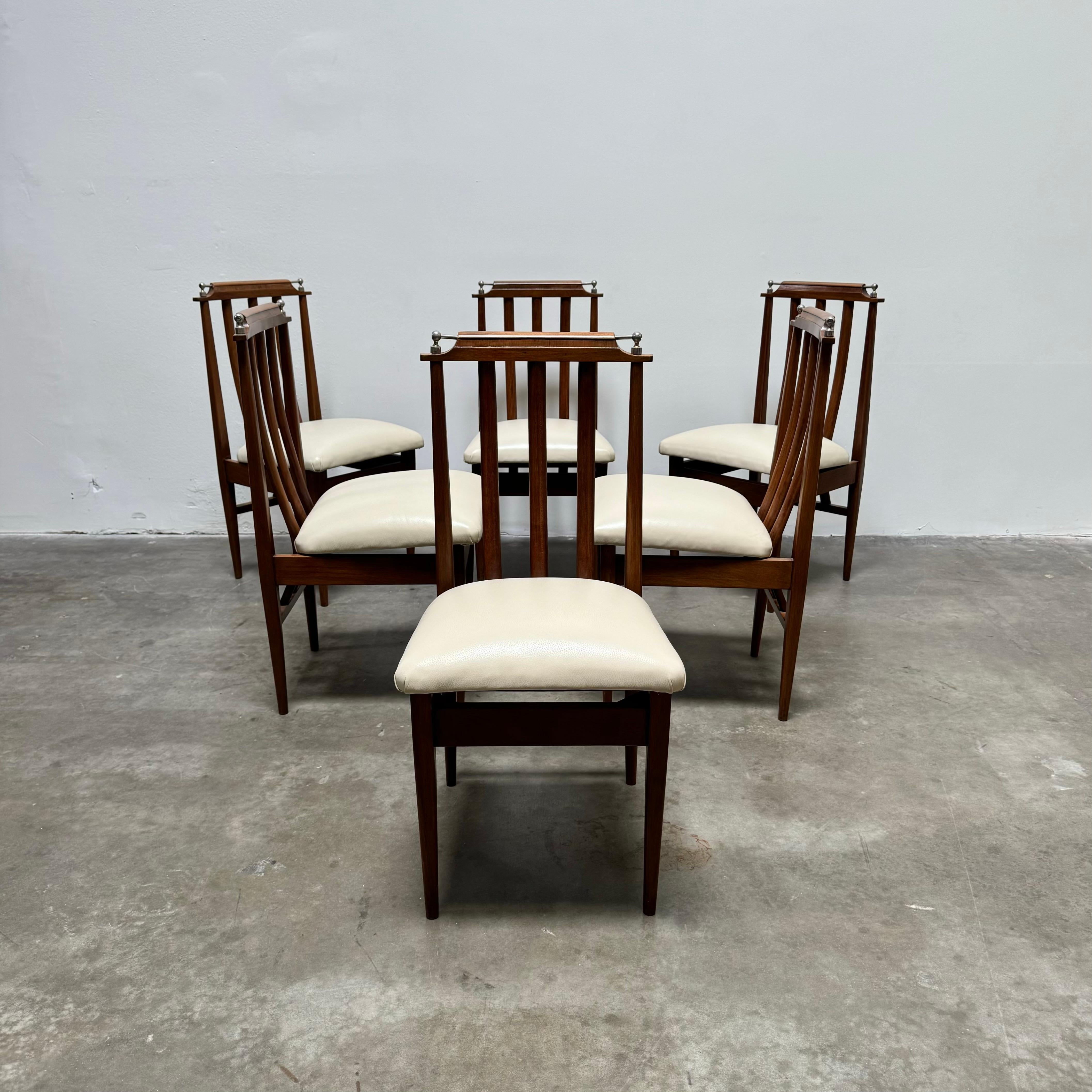 Set of 6 Argentinian Peteribí Wood Dining Chairs, Argentina 1960s In Good Condition In Gardena, CA