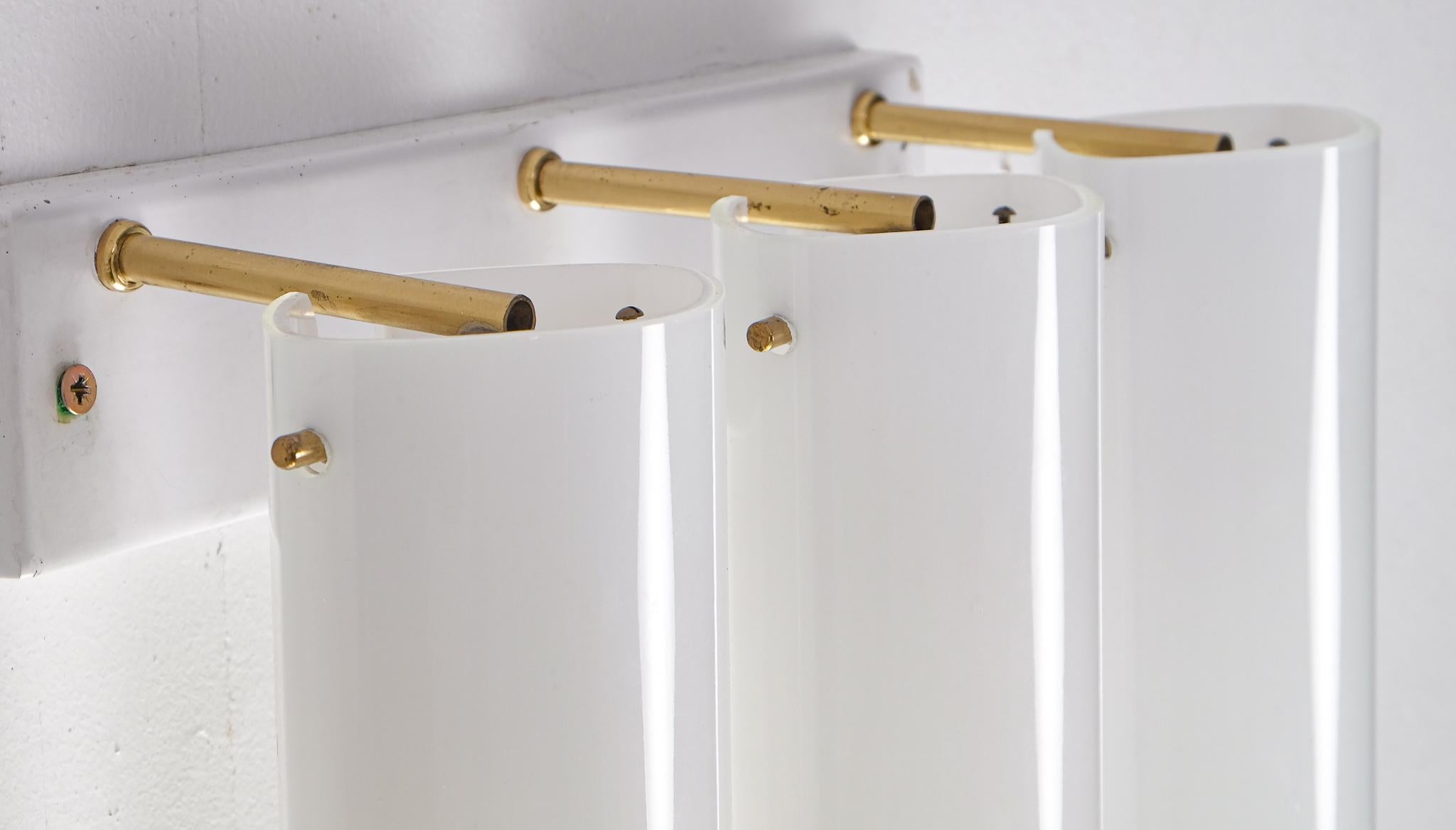 Metà XX secolo Set di 6 lampade da parete 