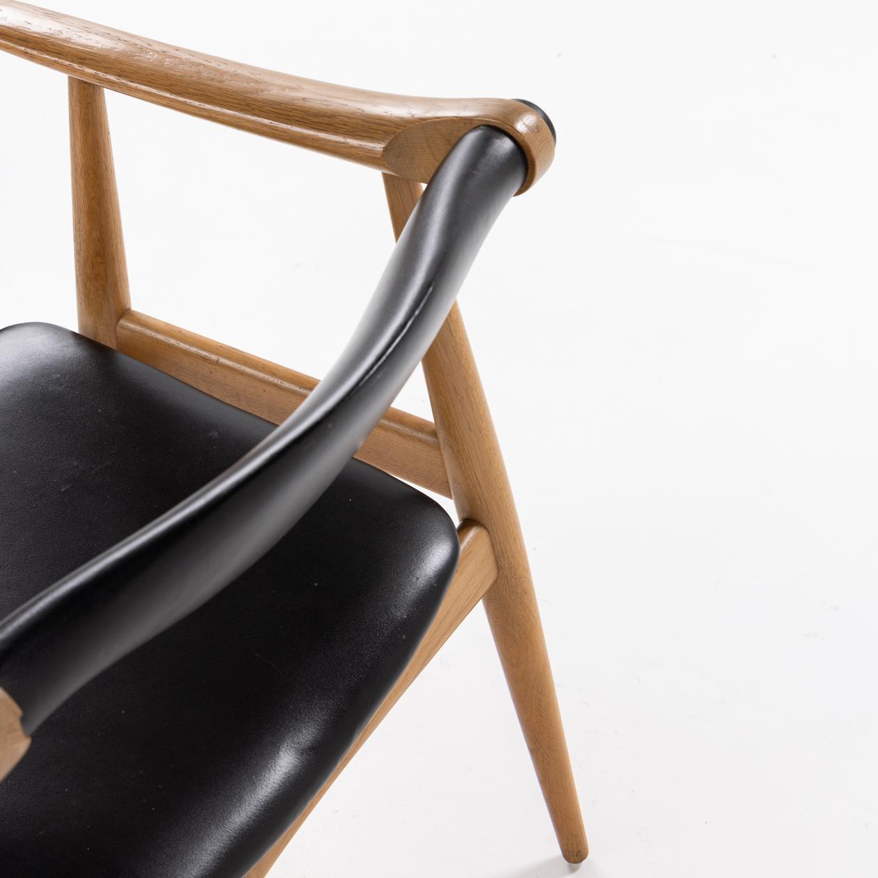 Set of 6 armchairs CH 34 by Hans J. Wegner In Good Condition For Sale In Copenhagen, DK