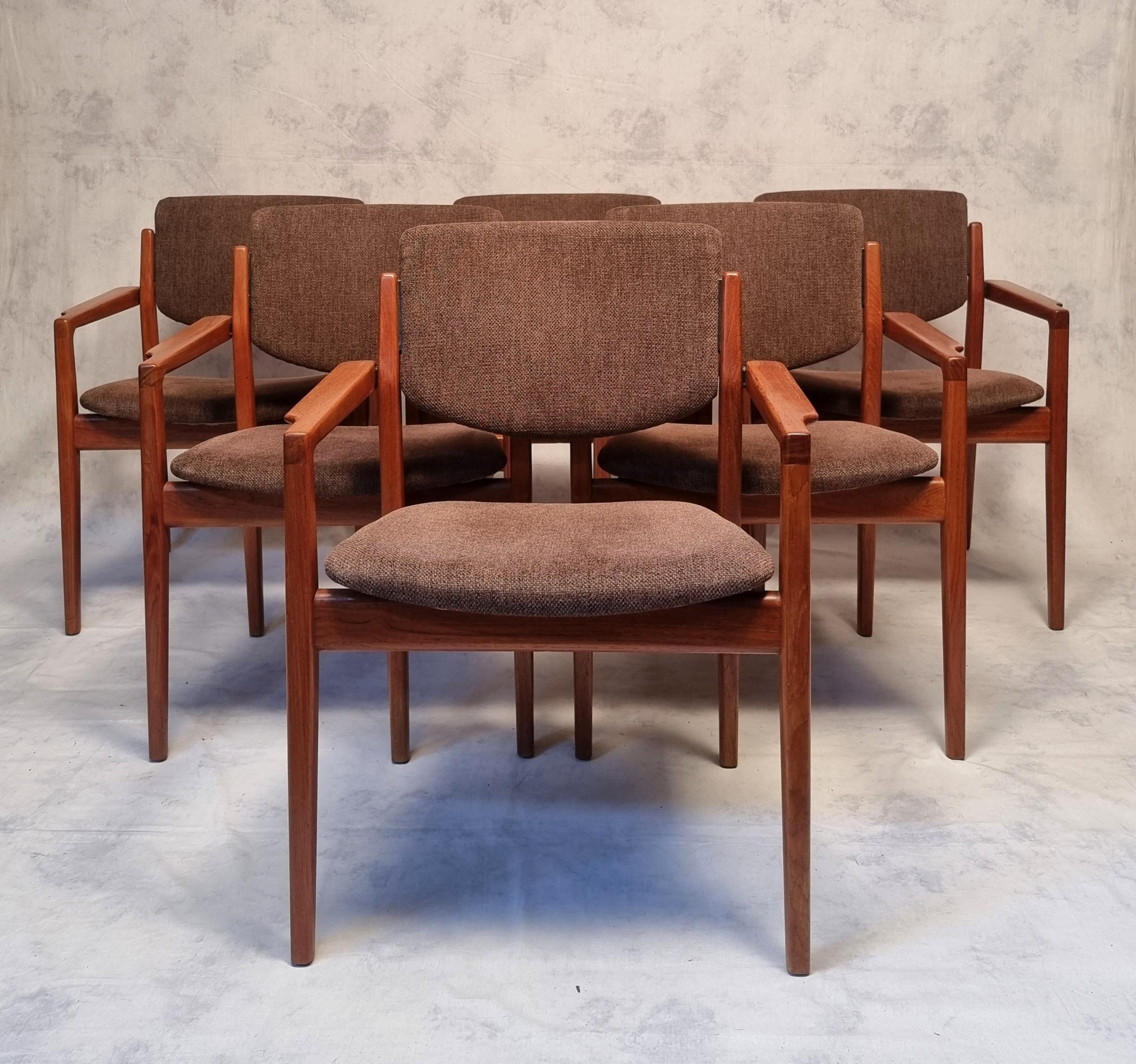 Scandinavian Modern Set of 6 Armchairs Model 196, Finn Juhl For France & Son, Teak, Ca 1960