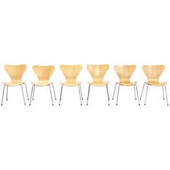 Set of 6 Arne Jacobsen Butterfly Chairs Model 3107 by Fritz Hansen