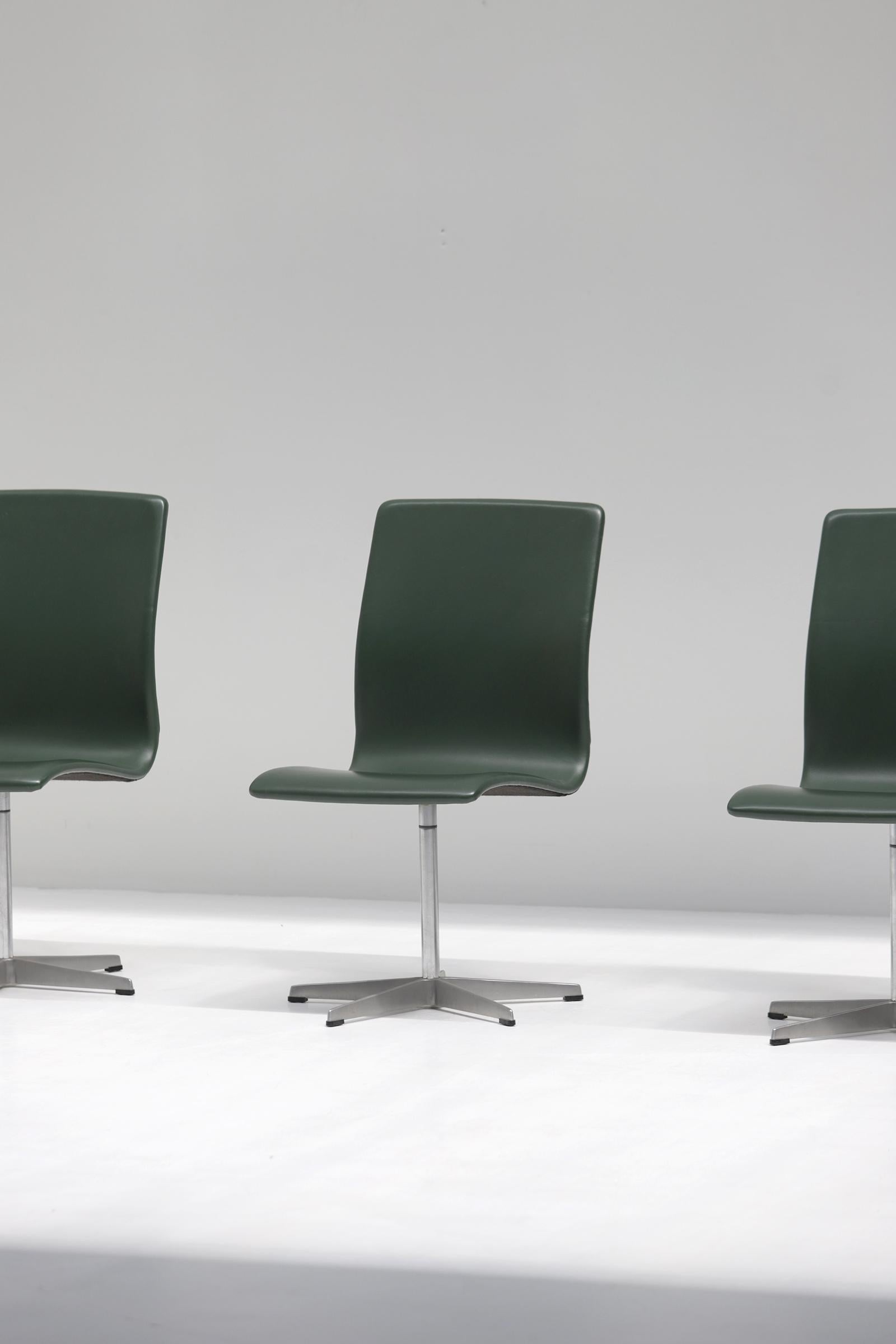 Set of 6 Arne Jacobsen Oxford Dining or Office Swivel Chairs for Fritz Hansen 2