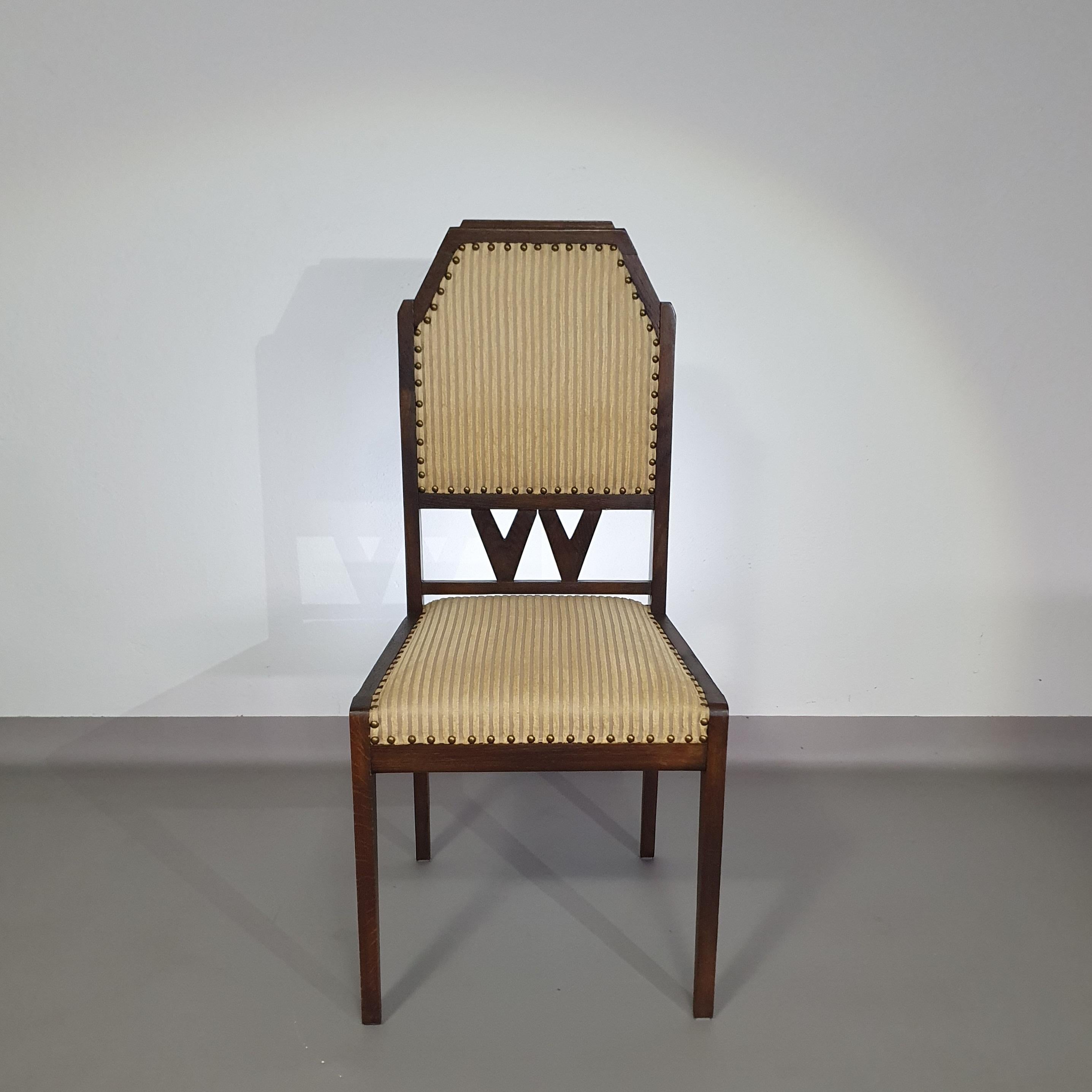 Ensemble de 6 chaises Art Déco des années 60 en vente 5
