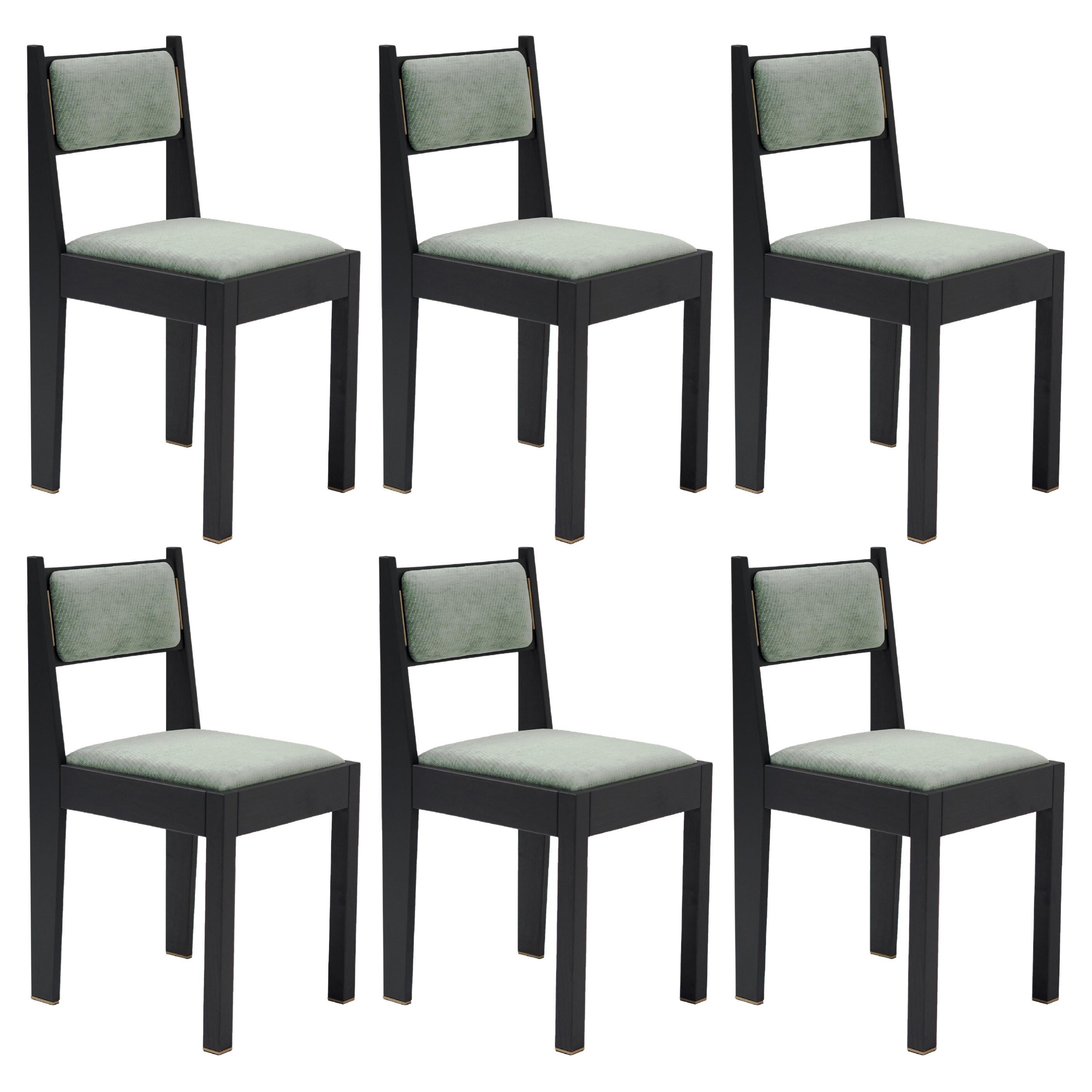 Satz von 6 Art-Déco-Stühlen, schwarzes Eschenholzholz, grüne Polsterung und Messingdetails